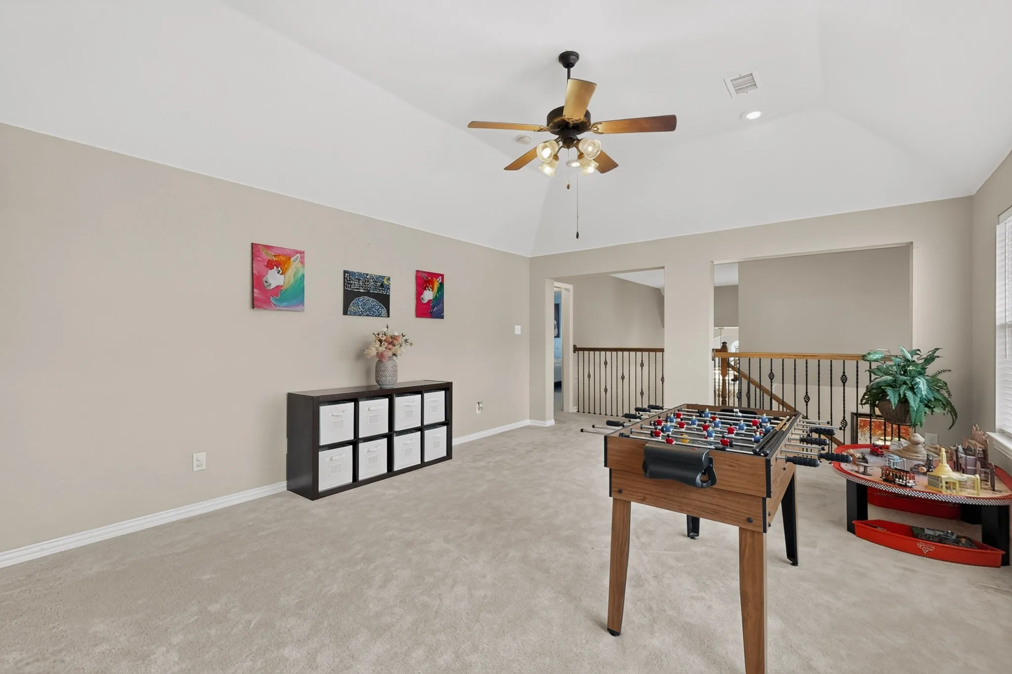Single Family Residence For Sale in Collin County , 15827 Buffalo Creek Drive, Frisco, Texas 75035, 4 Bedroom, 4 Bathroom, 2 Garage spaces, 3,588 Sqft, built in 2004, mls#21340021, Real Estate Agent in Frisco, Homes For Sale in Collin county, Homes For Sale in Frisco, Realtor in Frisco Texas, Real Estate Brokerage Independent Realty Texas, Luminita Cordes Realtor