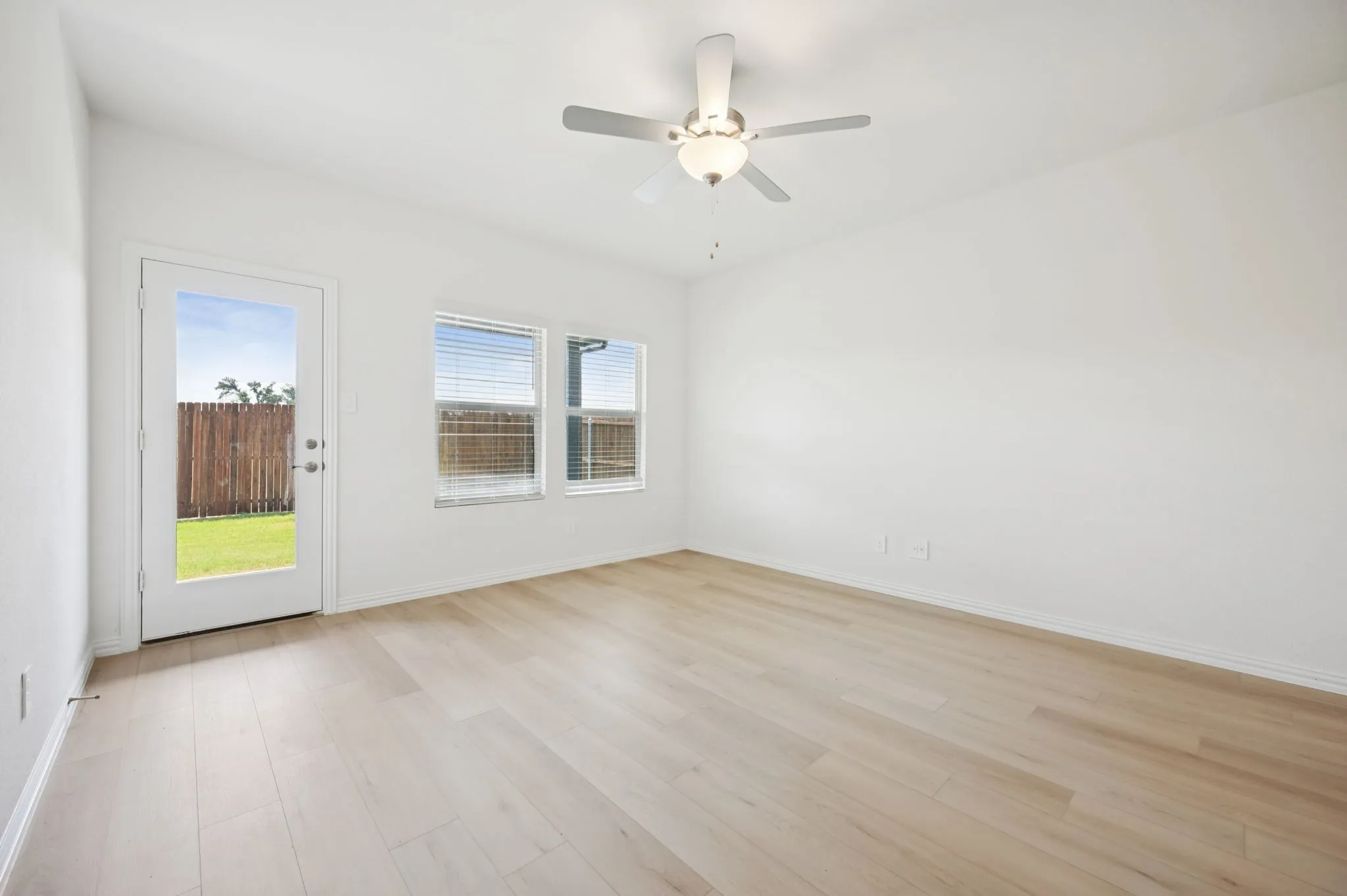 Photo is not of the actual home, but is an inspirational photo of builder’s model home and may depict options, furnishings, and/or decorator features that are not included.