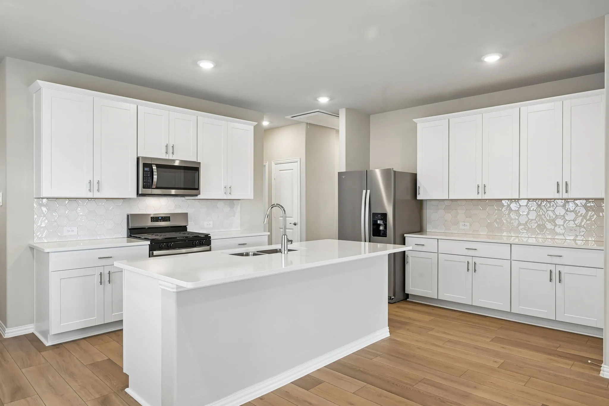Single Family Residence For Sale in Grayson County , 202 Winchester Lane, Sherman, Texas 75092, 4 Bedroom, 2 Bathroom, 2 Garage spaces, 1,605 Sqft, built in 2026, mls#21340345, Real Estate Agent in Sherman, Homes For Sale in Grayson county, Homes For Sale in Sherman, Realtor in Sherman Texas, Real Estate Brokerage Independent Realty Texas, Luminita Cordes Realtor