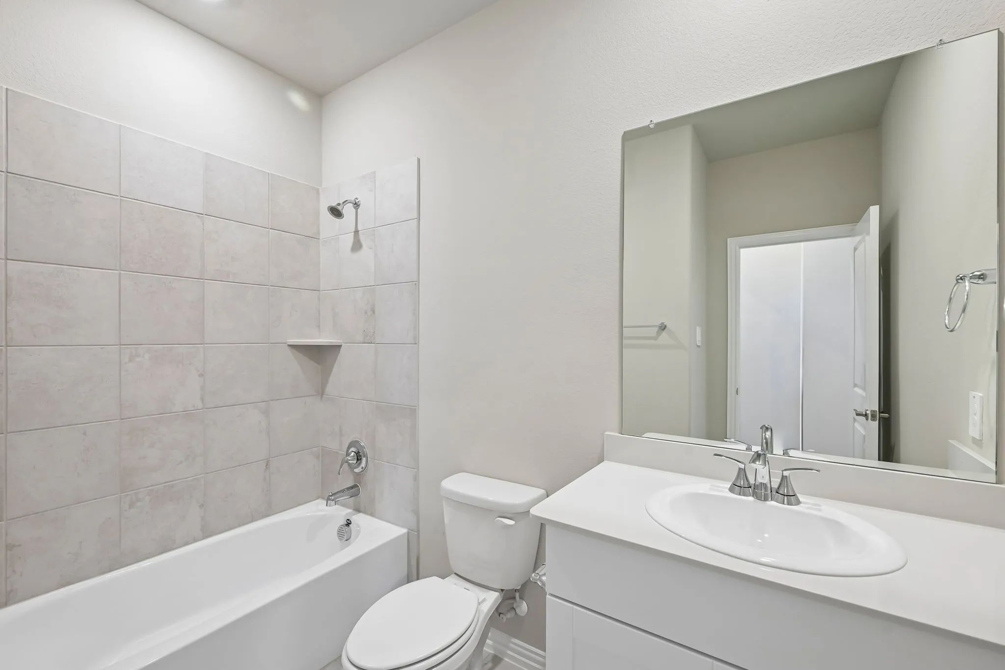 Photo is not of the actual home, but is an inspirational photo of builder’s model home and may depict options, furnishings, and/or decorator features that are not included.