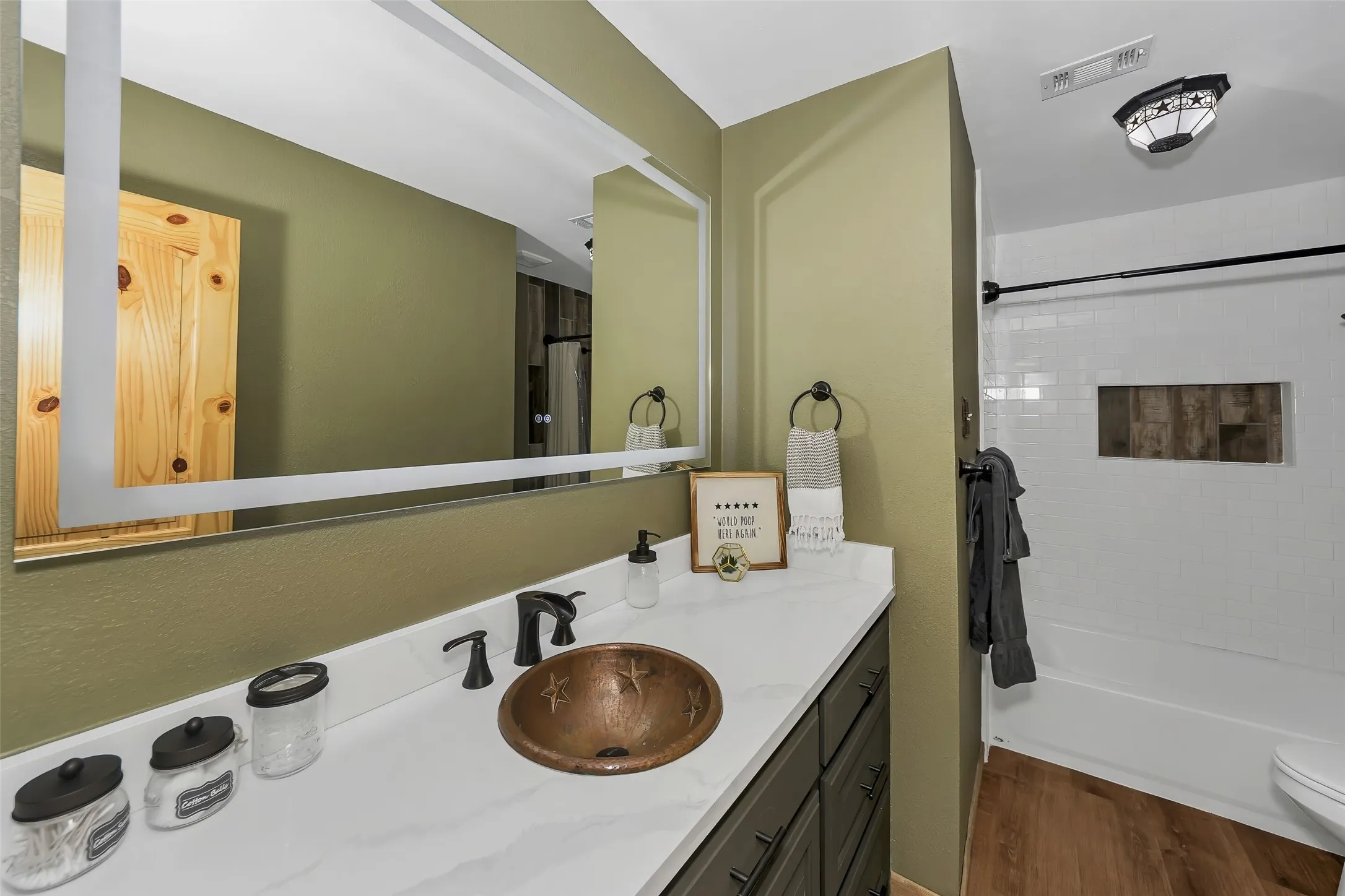 Single Family Residence For Sale in Palo Pinto County , 3911 N Highway 281, Mineral Wells, Texas 76067, 3 Bedroom, 3 Bathroom, 3 Garage spaces, 2,603 Sqft, built in 1994, mls#21341151, Real Estate Agent in Mineral Wells, Homes For Sale in Palo Pinto county, Homes For Sale in Mineral Wells, Realtor in Mineral Wells Texas, Real Estate Brokerage Independent Realty Texas, Luminita Cordes Realtor