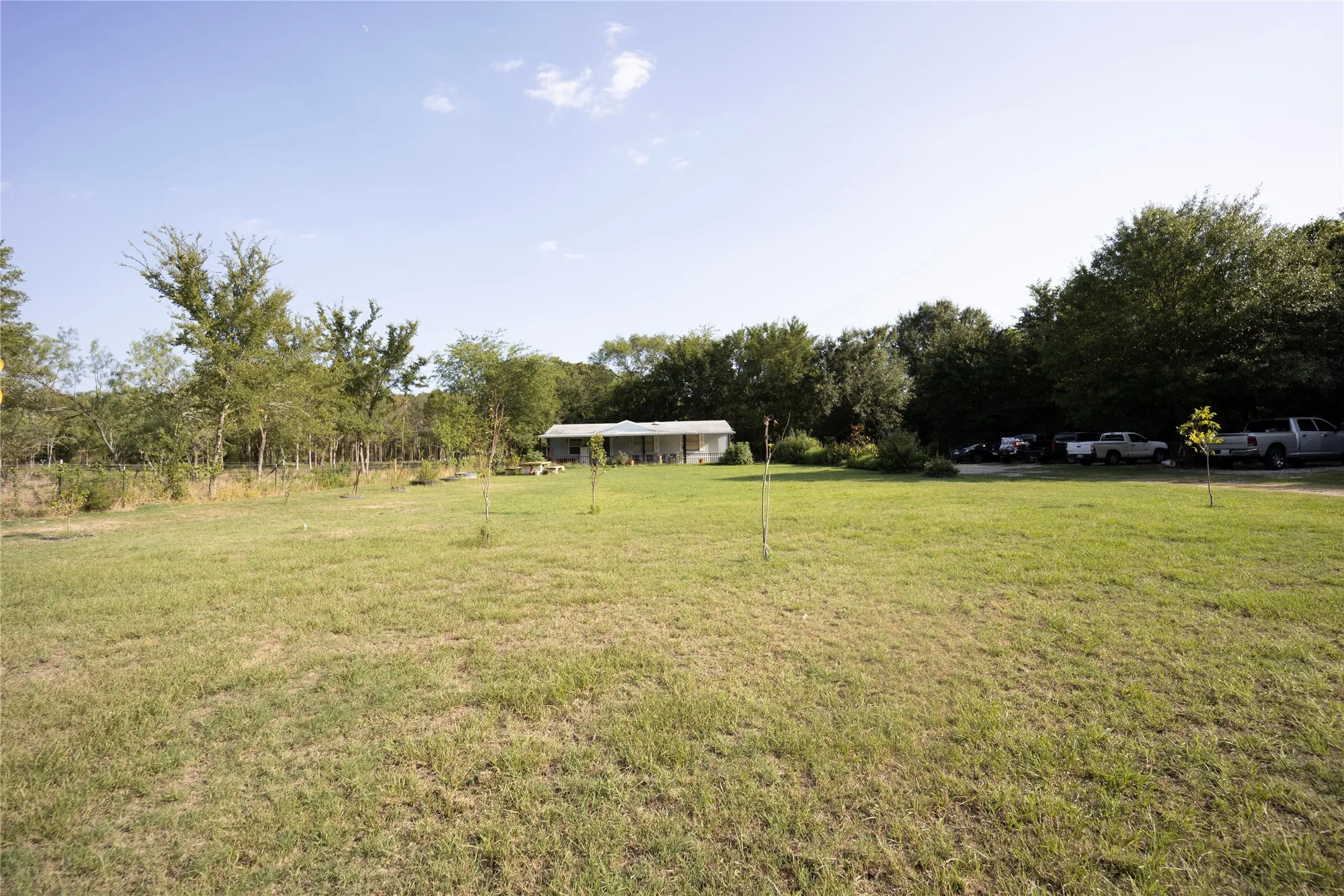 Mobile Home For Sale in Kaufman County , 15960 Four Oaks Drive, Kemp, Texas 75143, 5 Bedroom, 4 Bathroom, Garage spaces, 2,496 Sqft, built in 1995, mls#21340238, Real Estate Agent in Kemp, Homes For Sale in Kaufman county, Homes For Sale in Kemp, Realtor in Kemp Texas, Real Estate Brokerage Independent Realty Texas, Luminita Cordes Realtor