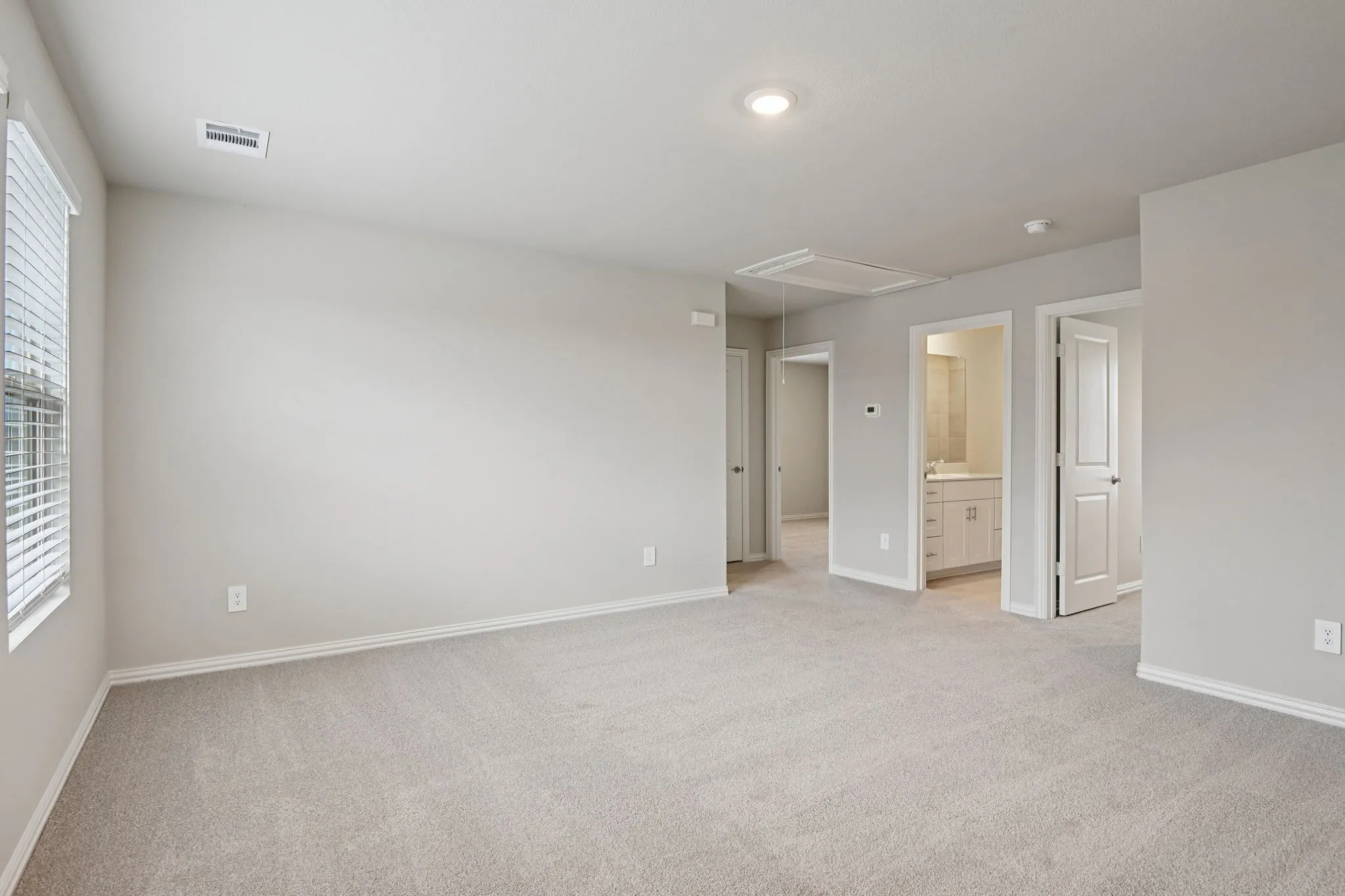 Photo is not of the actual home, but is an inspirational photo of builder’s model home and may depict options, furnishings, and/or decorator features that are not included.