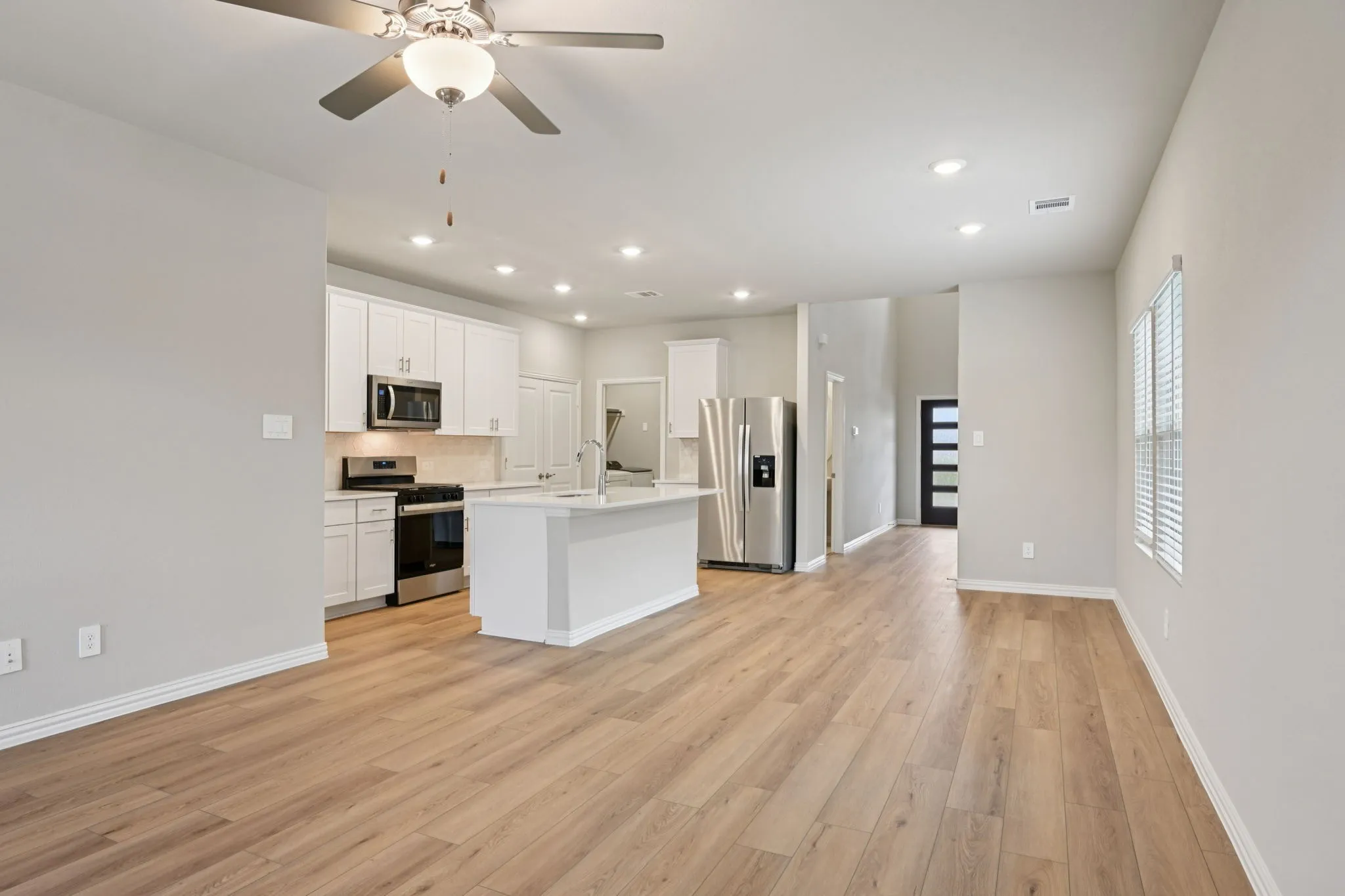 Photo is not of the actual home, but is an inspirational photo of builder’s model home and may depict options, furnishings, and/or decorator features that are not included.