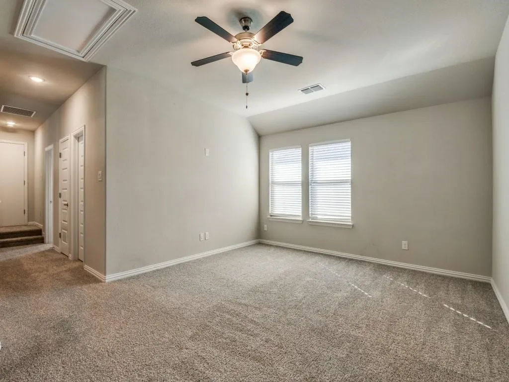 Single Family Residence For Rent in Collin County , 1112 Putman Drive, Mc Kinney, Texas 75071, 5 Bedroom, 3 Bathroom, 3 Garage spaces, 2,828 Sqft, built in 2021, mls#21340732, Real Estate Agent in Mc Kinney, Homes For Rent in Collin county, Homes For Rent in Mc Kinney, Realtor in Mc Kinney Texas, Real Estate Brokerage Independent Realty Texas, Luminita Cordes Realtor