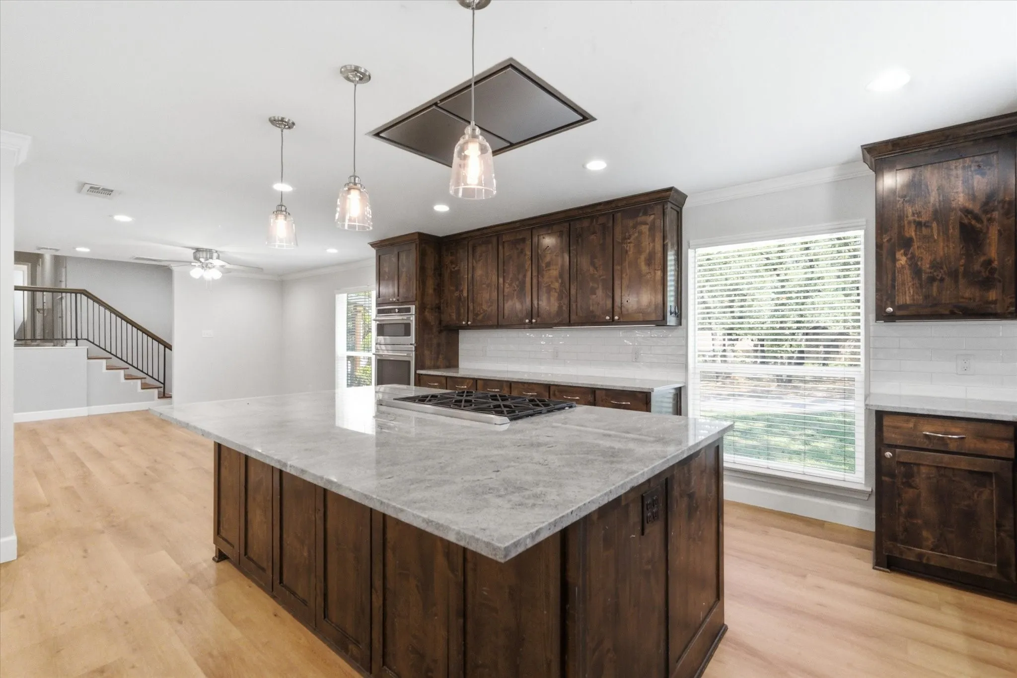 Single Family Residence For Sale in Tarrant County , 4308 Borden Drive, Arlington, Texas 76017, 3 Bedroom, 2 Bathroom, 2 Garage spaces, 2,021 Sqft, built in 1965, mls#21339551, Real Estate Agent in Arlington, Homes For Sale in Tarrant county, Homes For Sale in Arlington, Realtor in Arlington Texas, Real Estate Brokerage Independent Realty Texas, Luminita Cordes Realtor