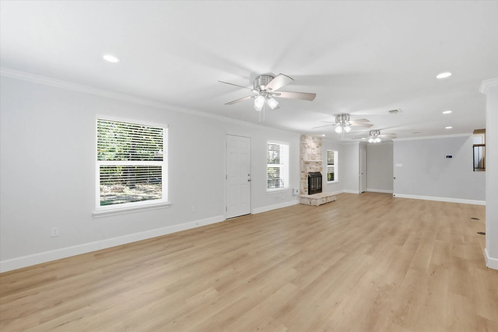 Single Family Residence For Sale in Tarrant County , 4308 Borden Drive, Arlington, Texas 76017, 3 Bedroom, 2 Bathroom, 2 Garage spaces, 2,021 Sqft, built in 1965, mls#21339551, Real Estate Agent in Arlington, Homes For Sale in Tarrant county, Homes For Sale in Arlington, Realtor in Arlington Texas, Real Estate Brokerage Independent Realty Texas, Luminita Cordes Realtor