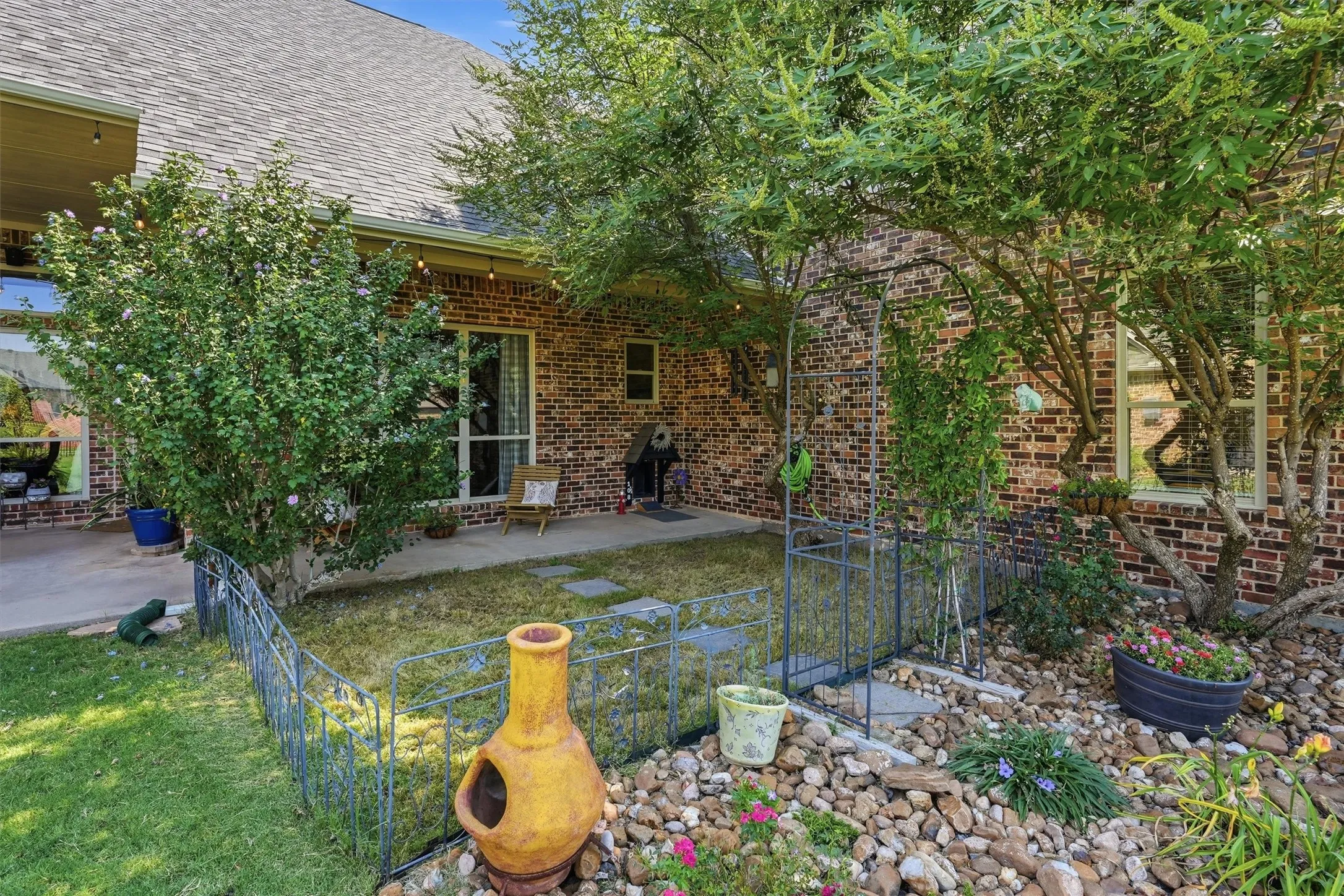 Single Family Residence For Sale in Parker County , 108 Concorde Circle, Cresson, Texas 76035, 3 Bedroom, 3 Bathroom, 3 Garage spaces, 3,330 Sqft, built in 2006, mls#21340192, Real Estate Agent in Cresson, Homes For Sale in Parker county, Homes For Sale in Cresson, Realtor in Cresson Texas, Real Estate Brokerage Independent Realty Texas, Luminita Cordes Realtor