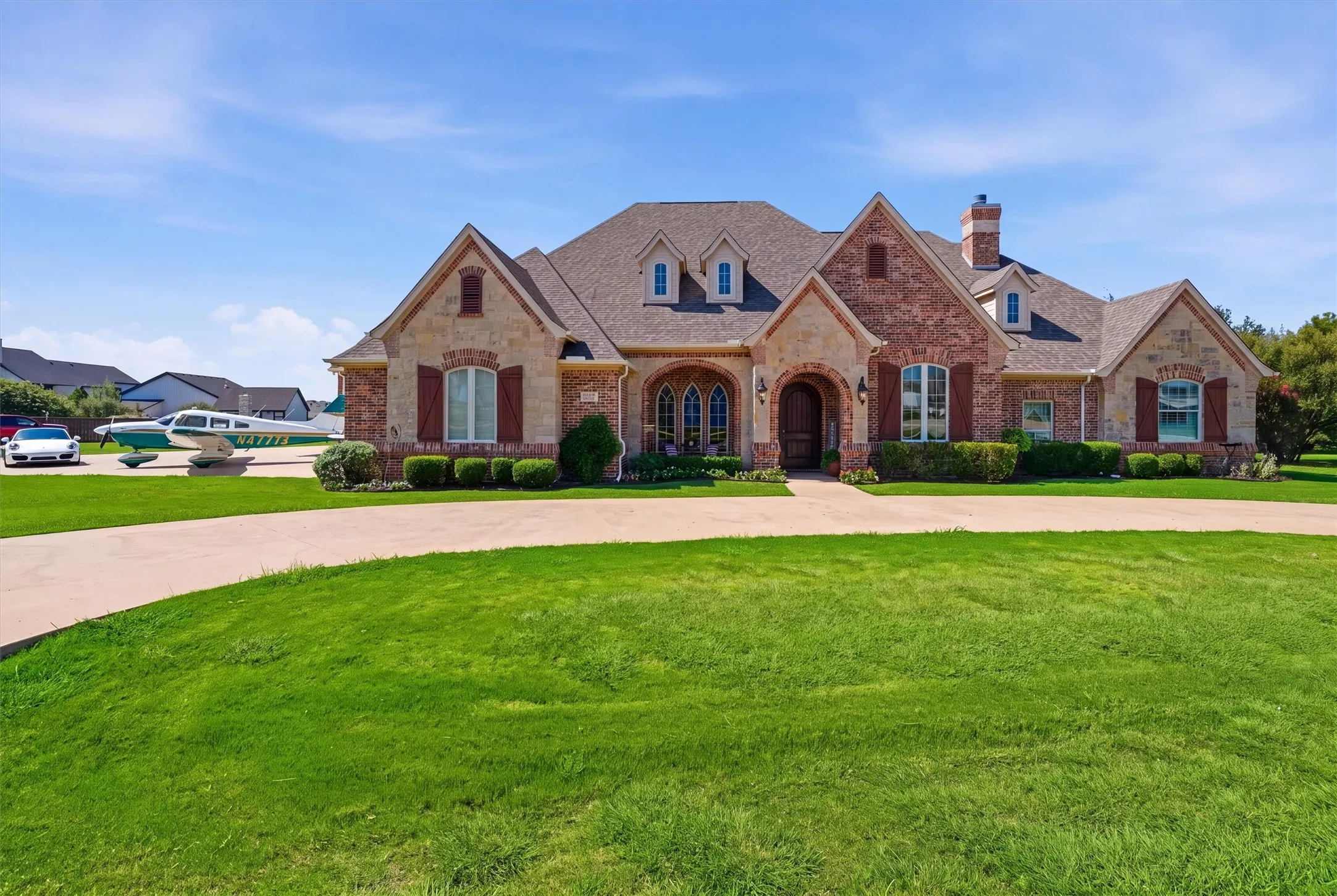Single Family Residence For Sale in Parker County , 108 Concorde Circle, Cresson, Texas 76035, 3 Bedroom, 3 Bathroom, 3 Garage spaces, 3,330 Sqft, built in 2006, mls#21340192, Real Estate Agent in Cresson, Homes For Sale in Parker county, Homes For Sale in Cresson, Realtor in Cresson Texas, Real Estate Brokerage Independent Realty Texas, Luminita Cordes Realtor