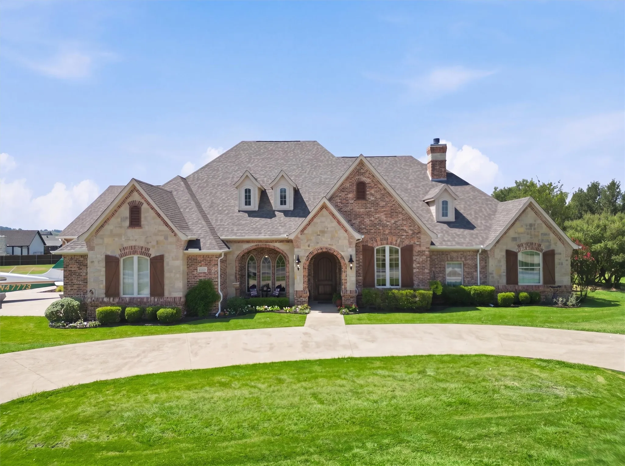 Single Family Residence For Sale in Parker County , 108 Concorde Circle, Cresson, Texas 76035, 3 Bedroom, 3 Bathroom, 3 Garage spaces, 3,330 Sqft, built in 2006, mls#21340192, Real Estate Agent in Cresson, Homes For Sale in Parker county, Homes For Sale in Cresson, Realtor in Cresson Texas, Real Estate Brokerage Independent Realty Texas, Luminita Cordes Realtor