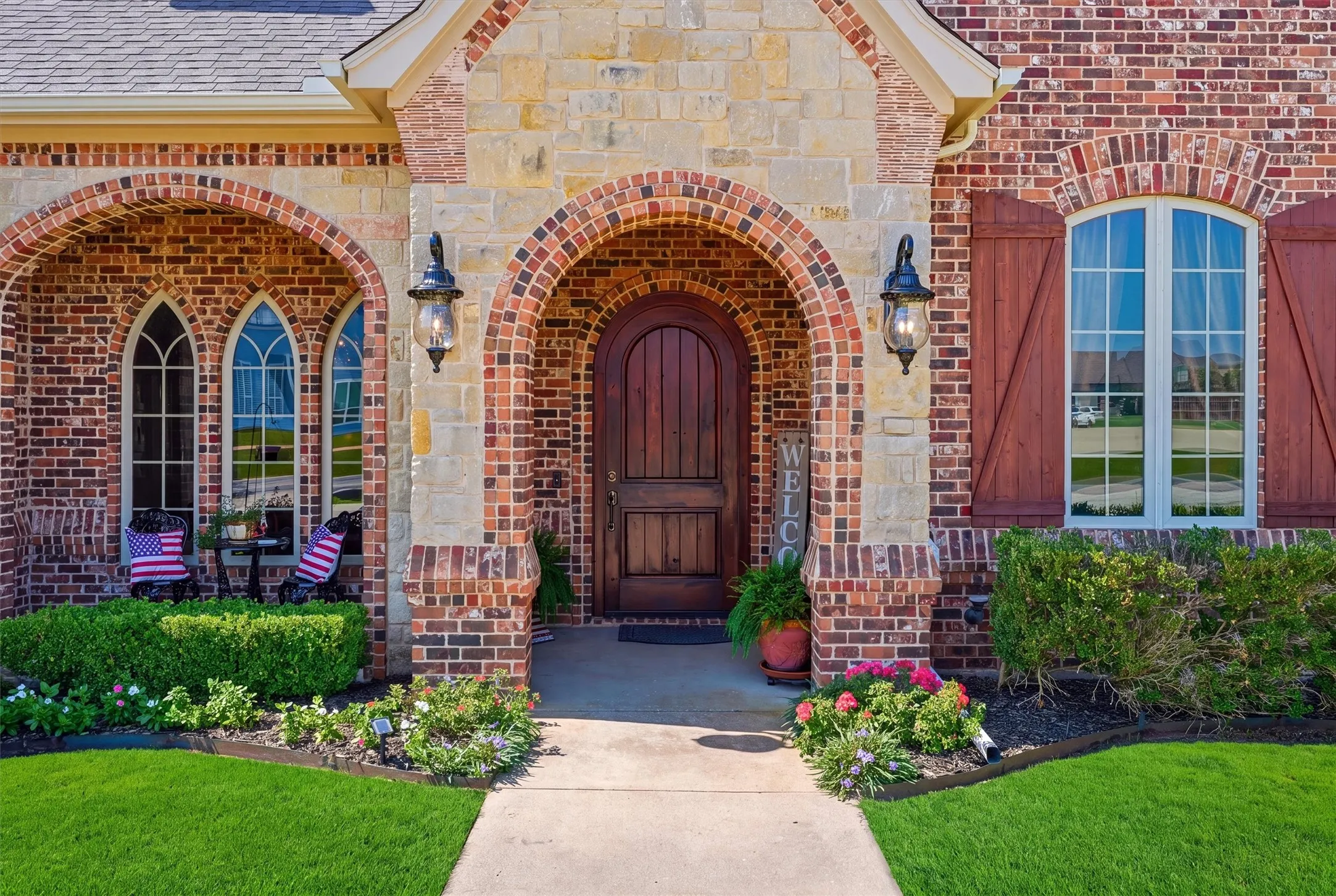 Single Family Residence For Sale in Parker County , 108 Concorde Circle, Cresson, Texas 76035, 3 Bedroom, 3 Bathroom, 3 Garage spaces, 3,330 Sqft, built in 2006, mls#21340192, Real Estate Agent in Cresson, Homes For Sale in Parker county, Homes For Sale in Cresson, Realtor in Cresson Texas, Real Estate Brokerage Independent Realty Texas, Luminita Cordes Realtor