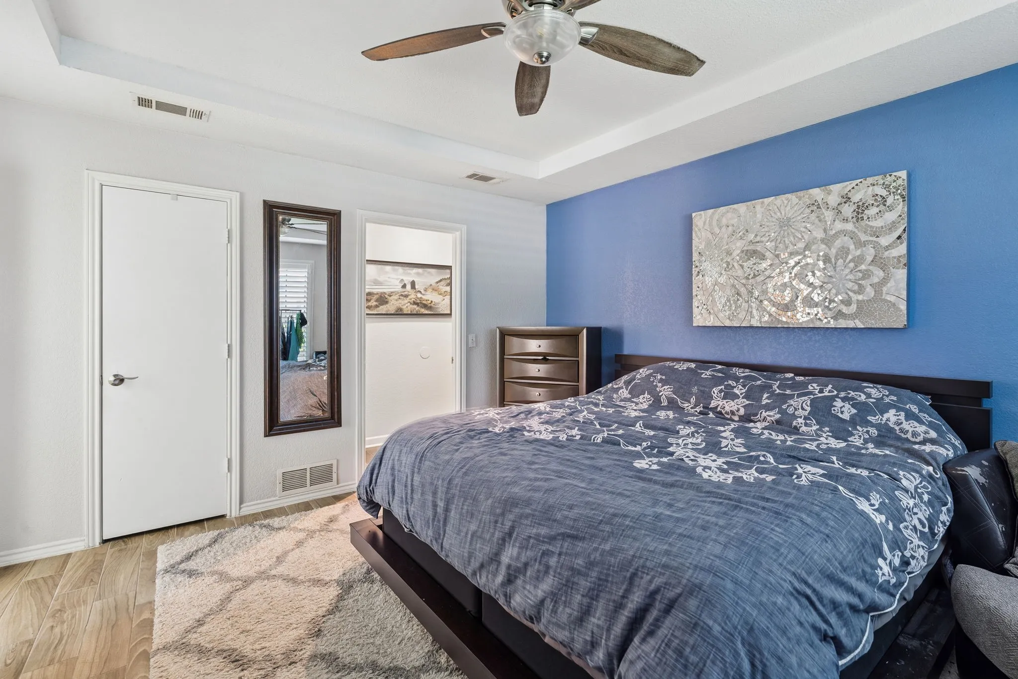 Single Family Residence For Sale in Collin County , 2416 Peachtree Lane, Plano, Texas 75074, 3 Bedroom, 2 Bathroom, 2 Garage spaces, 2,204 Sqft, built in 1980, mls#21335896, Real Estate Agent in Plano, Homes For Sale in Collin county, Homes For Sale in Plano, Realtor in Plano Texas, Real Estate Brokerage Independent Realty Texas, Luminita Cordes Realtor