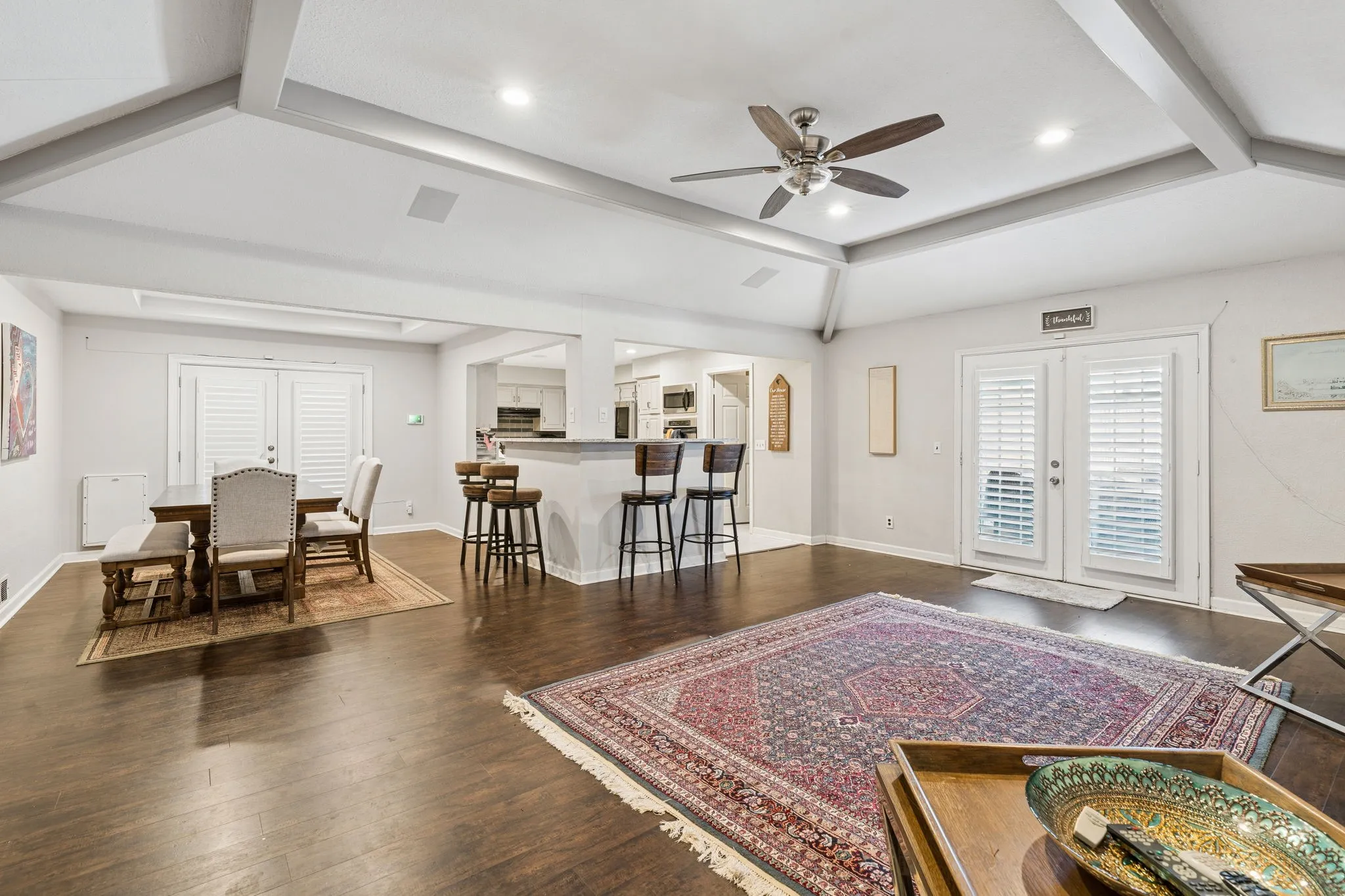 Single Family Residence For Sale in Collin County , 2416 Peachtree Lane, Plano, Texas 75074, 3 Bedroom, 2 Bathroom, 2 Garage spaces, 2,204 Sqft, built in 1980, mls#21335896, Real Estate Agent in Plano, Homes For Sale in Collin county, Homes For Sale in Plano, Realtor in Plano Texas, Real Estate Brokerage Independent Realty Texas, Luminita Cordes Realtor