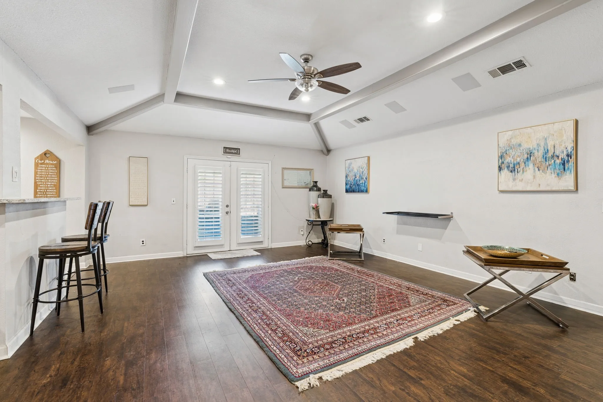 Single Family Residence For Sale in Collin County , 2416 Peachtree Lane, Plano, Texas 75074, 3 Bedroom, 2 Bathroom, 2 Garage spaces, 2,204 Sqft, built in 1980, mls#21335896, Real Estate Agent in Plano, Homes For Sale in Collin county, Homes For Sale in Plano, Realtor in Plano Texas, Real Estate Brokerage Independent Realty Texas, Luminita Cordes Realtor