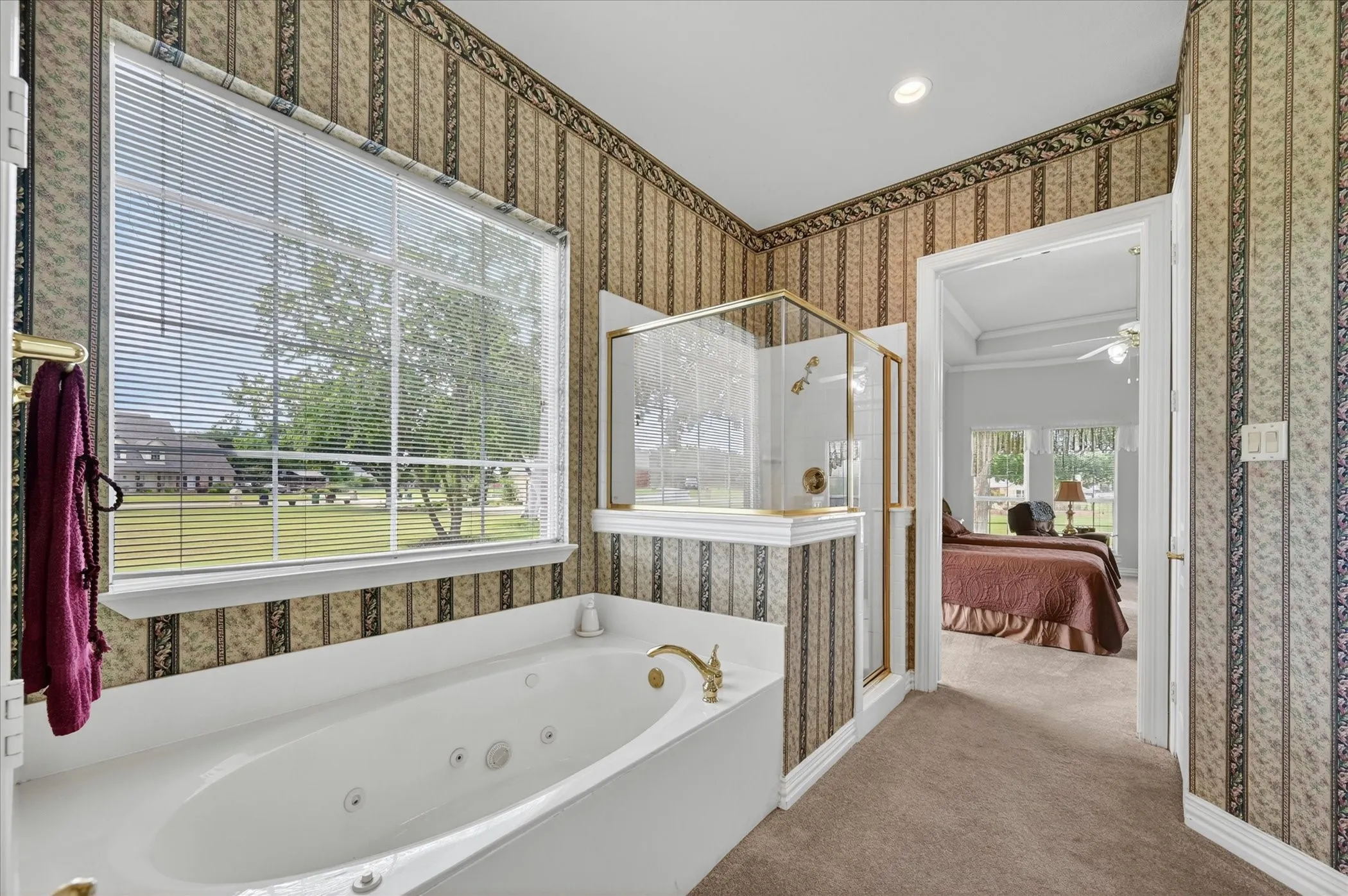 Single Family Residence For Sale in Denton County , 4409 Argyle Lane, Denton, Texas 76226, 4 Bedroom, 4 Bathroom, 3 Garage spaces, 3,005 Sqft, built in 2001, mls#21339956, Real Estate Agent in Denton, Homes For Sale in Denton county, Homes For Sale in Denton, Realtor in Denton Texas, Real Estate Brokerage Independent Realty Texas, Luminita Cordes Realtor
