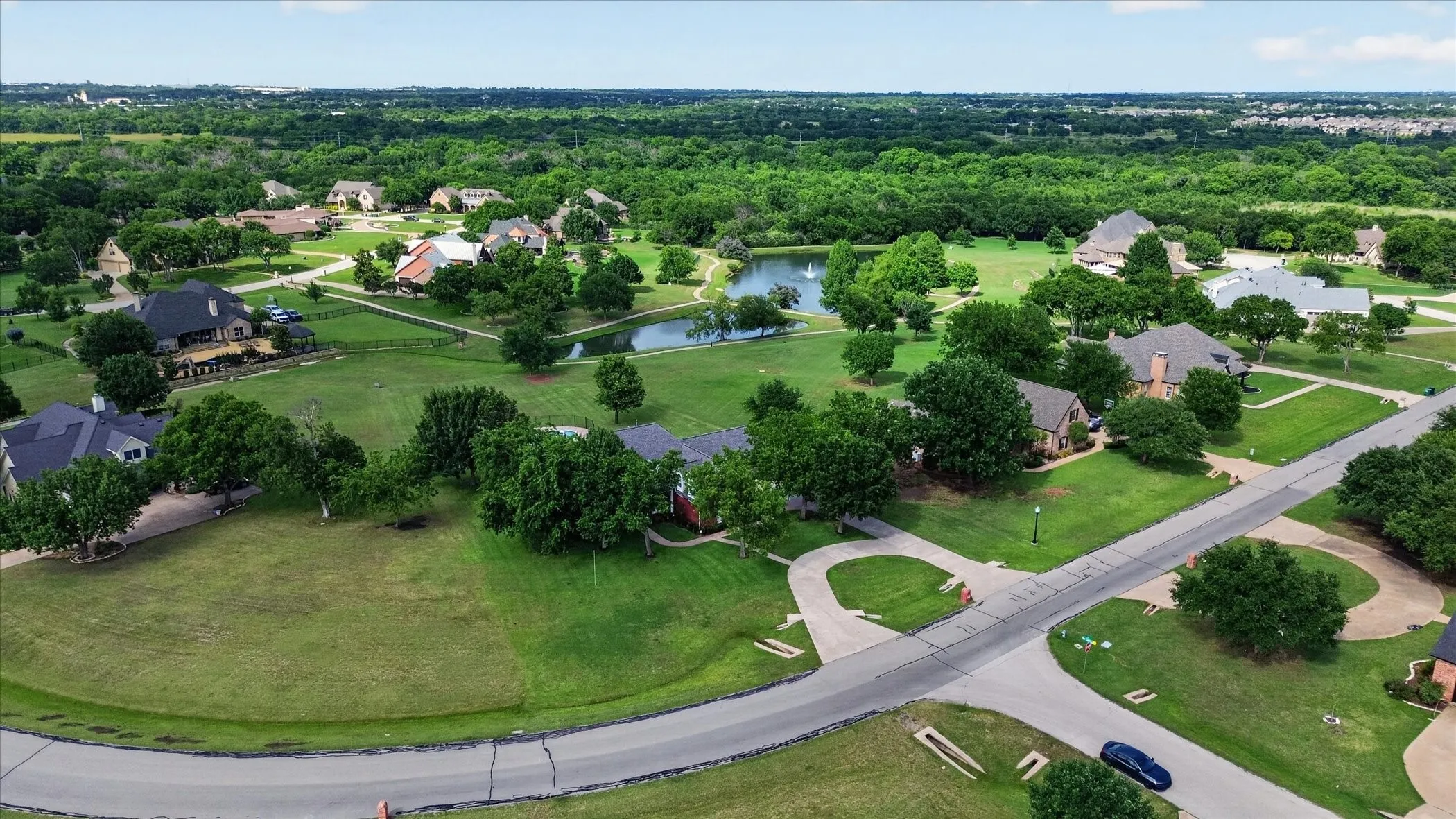 Single Family Residence For Sale in Denton County , 4409 Argyle Lane, Denton, Texas 76226, 4 Bedroom, 4 Bathroom, 3 Garage spaces, 3,005 Sqft, built in 2001, mls#21339956, Real Estate Agent in Denton, Homes For Sale in Denton county, Homes For Sale in Denton, Realtor in Denton Texas, Real Estate Brokerage Independent Realty Texas, Luminita Cordes Realtor