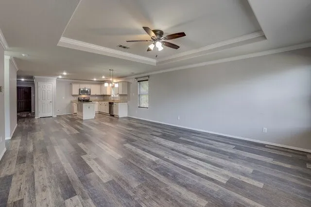 Single Family Residence For Sale in Tarrant County , 9004 Cloudveil Drive, Arlington, Texas 76002, 3 Bedroom, 2 Bathroom, 2 Garage spaces, 1,987 Sqft, built in 2013, mls#21340605, Real Estate Agent in Arlington, Homes For Sale in Tarrant county, Homes For Sale in Arlington, Realtor in Arlington Texas, Real Estate Brokerage Independent Realty Texas, Luminita Cordes Realtor