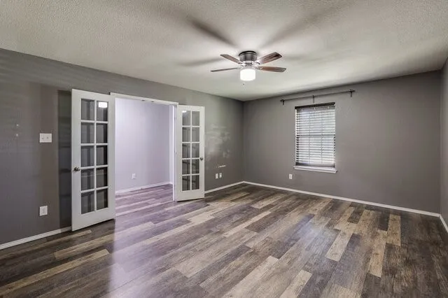 Single Family Residence For Sale in Tarrant County , 9004 Cloudveil Drive, Arlington, Texas 76002, 3 Bedroom, 2 Bathroom, 2 Garage spaces, 1,987 Sqft, built in 2013, mls#21340605, Real Estate Agent in Arlington, Homes For Sale in Tarrant county, Homes For Sale in Arlington, Realtor in Arlington Texas, Real Estate Brokerage Independent Realty Texas, Luminita Cordes Realtor