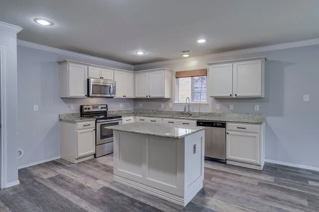 Single Family Residence For Sale in Tarrant County , 9004 Cloudveil Drive, Arlington, Texas 76002, 3 Bedroom, 2 Bathroom, 2 Garage spaces, 1,987 Sqft, built in 2013, mls#21340605, Real Estate Agent in Arlington, Homes For Sale in Tarrant county, Homes For Sale in Arlington, Realtor in Arlington Texas, Real Estate Brokerage Independent Realty Texas, Luminita Cordes Realtor