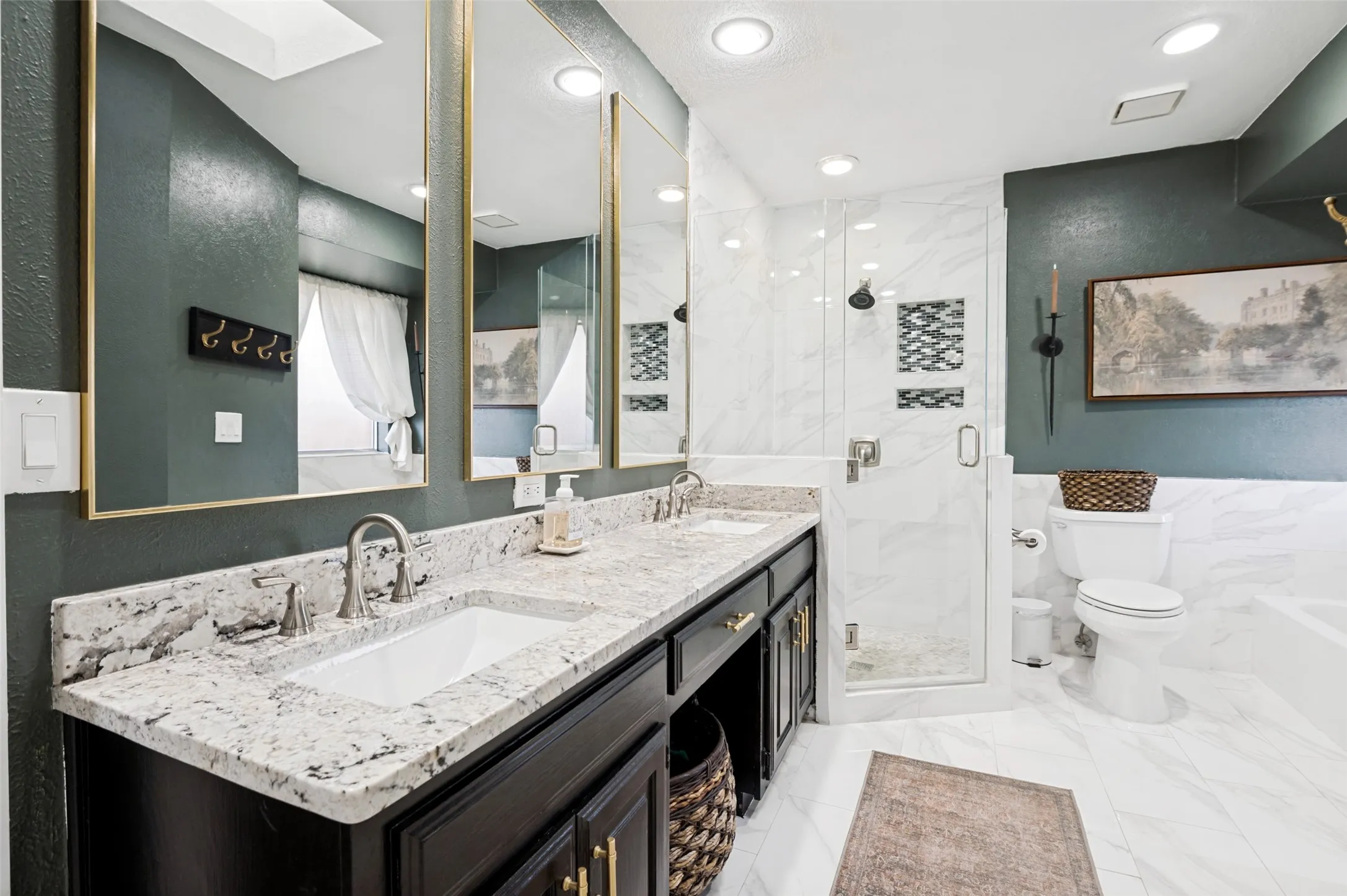 Dual sinks and separate frameless shower