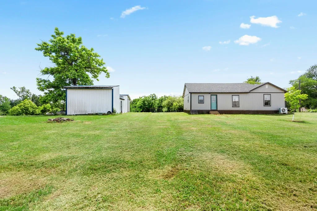 Single Family Residence For Sale in Cass County , 8869 County Road 1617, Avinger, Texas 75630, 2 Bedrooms, 1 Bathroom, Garage spaces, 1,136 Sqft, built in 1940, Price $212,000, mls#21310637, Real Estate Agent in Avinger, Homes For Sale in Cass county, Homes For Sale in Avinger, Realtor in Avinger Texas, Real Estate Brokerage Independent Realty Texas, Luminita Cordes Realtor