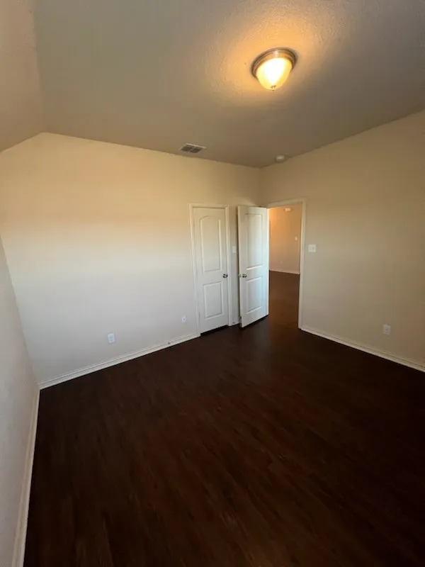 Single Family Residence For Rent in Tarrant County , 3729 Caladium Lane, Forest Hill, Texas 76140, 5 Bedroom, 3 Bathroom, 2 Garage spaces, 2,804 Sqft, built in 2016, Price $2,450, mls#21341250, Real Estate Agent in Forest Hill, Homes For Rent in Tarrant county, Homes For Rent in Forest Hill, Realtor in Forest Hill Texas, Real Estate Brokerage Independent Realty Texas, Luminita Cordes Realtor