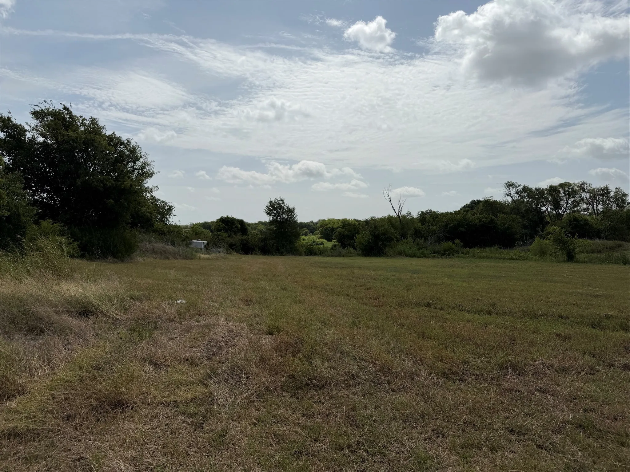 Manufactured Home For Sale in Johnson County , 7208 Sky Road, Joshua, Texas 76058, 3 Bedroom, 2 Bathroom, Garage spaces, 0 Sqft, built in 1997, mls#21314881, Real Estate Agent in Joshua, Homes For Sale in Johnson county, Homes For Sale in Joshua, Realtor in Joshua Texas, Real Estate Brokerage Independent Realty Texas, Luminita Cordes Realtor