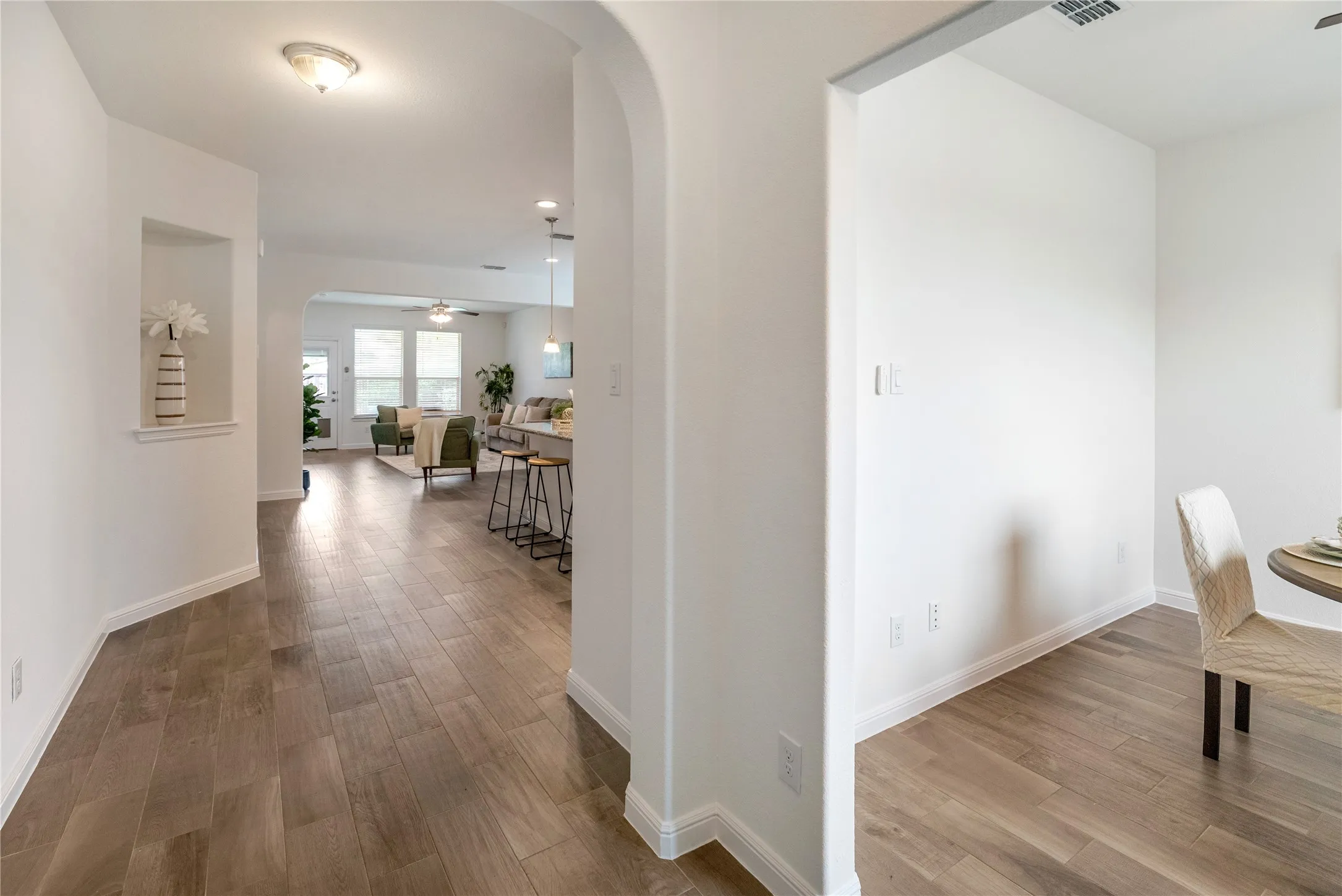 Single Family Residence For Sale in Tarrant County , 5044 Sugarcane Lane, Fort Worth, Texas 76179, 3 Bedroom, 2 Bathroom, 2 Garage spaces, 1,720 Sqft, built in 2018, mls#21336201, Real Estate Agent in Fort Worth, Homes For Sale in Tarrant county, Homes For Sale in Fort Worth, Realtor in Fort Worth Texas, Real Estate Brokerage Independent Realty Texas, Luminita Cordes Realtor