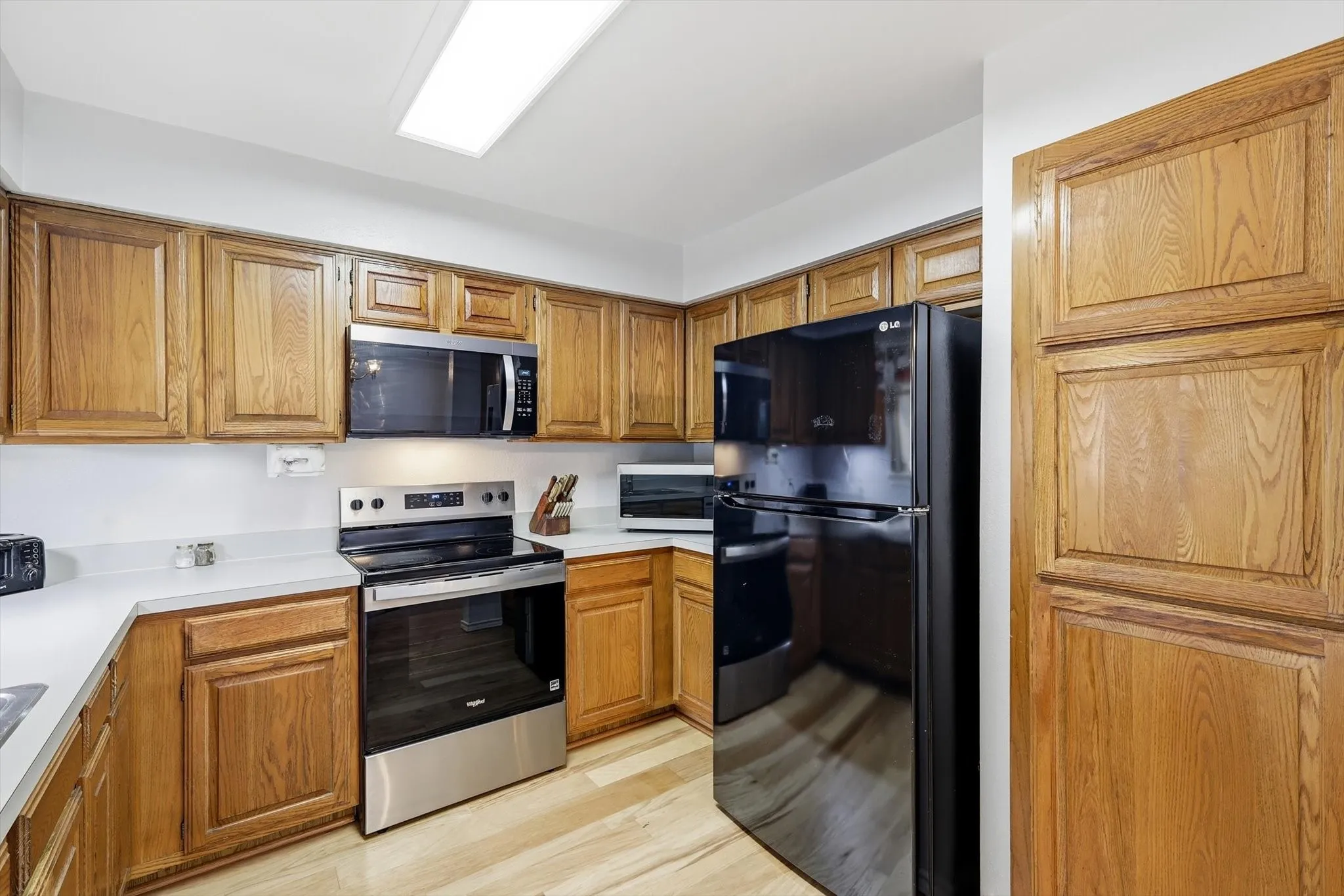 Single Family Residence For Sale in Dallas County , 329 Pepperwood Street, Coppell, Texas 75019, 4 Bedroom, 2 Bathroom, 2 Garage spaces, 1,610 Sqft, built in 1984, mls#21340470, Real Estate Agent in Coppell, Homes For Sale in Dallas county, Homes For Sale in Coppell, Realtor in Coppell Texas, Real Estate Brokerage Independent Realty Texas, Luminita Cordes Realtor