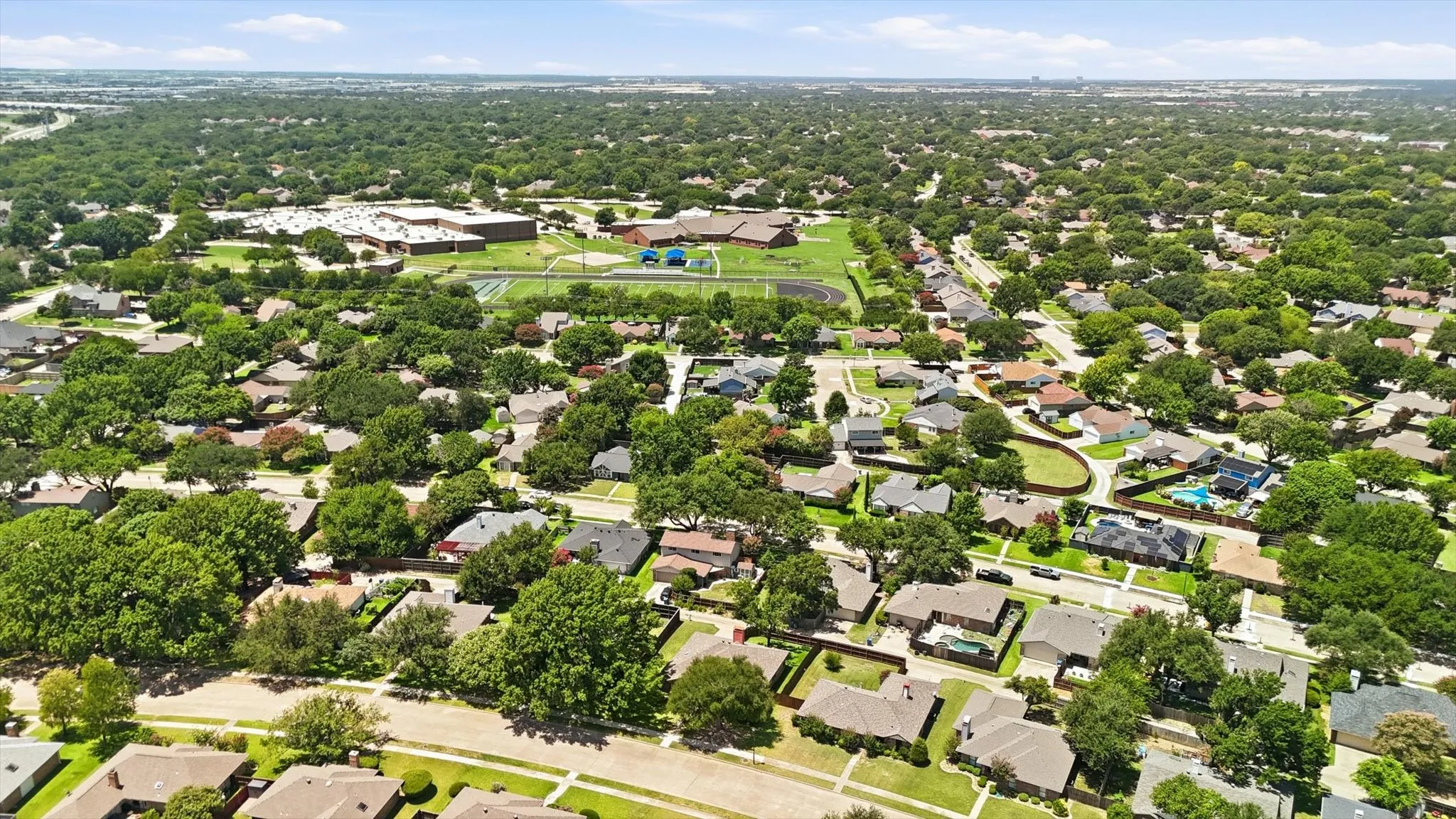Single Family Residence For Sale in Dallas County , 329 Pepperwood Street, Coppell, Texas 75019, 4 Bedroom, 2 Bathroom, 2 Garage spaces, 1,610 Sqft, built in 1984, mls#21340470, Real Estate Agent in Coppell, Homes For Sale in Dallas county, Homes For Sale in Coppell, Realtor in Coppell Texas, Real Estate Brokerage Independent Realty Texas, Luminita Cordes Realtor