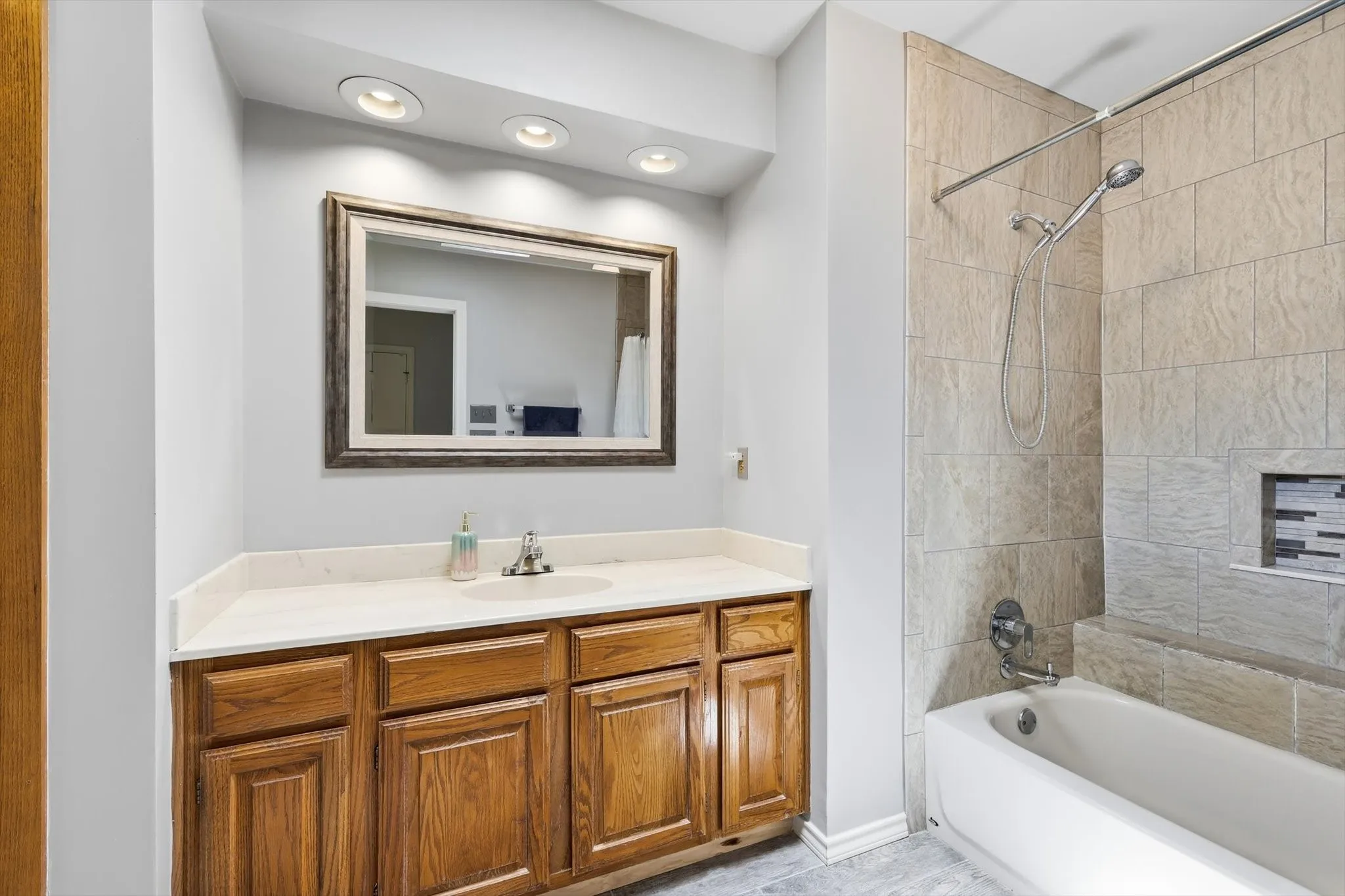 Single Family Residence For Sale in Dallas County , 329 Pepperwood Street, Coppell, Texas 75019, 4 Bedroom, 2 Bathroom, 2 Garage spaces, 1,610 Sqft, built in 1984, mls#21340470, Real Estate Agent in Coppell, Homes For Sale in Dallas county, Homes For Sale in Coppell, Realtor in Coppell Texas, Real Estate Brokerage Independent Realty Texas, Luminita Cordes Realtor