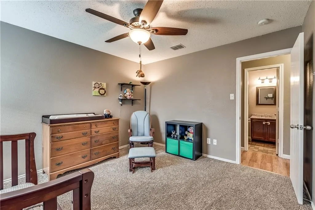Single Family Residence For Sale in Denton County , 1608 Rialto Way, Fort Worth, Texas 76247, 3 Bedroom, 2 Bathroom, 2 Garage spaces, 1,647 Sqft, built in 2005, mls#21335444, Real Estate Agent in Fort Worth, Homes For Sale in Denton county, Homes For Sale in Fort Worth, Realtor in Fort Worth Texas, Real Estate Brokerage Independent Realty Texas, Luminita Cordes Realtor