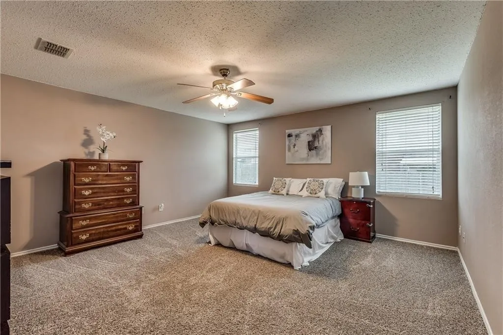 Single Family Residence For Sale in Denton County , 1608 Rialto Way, Fort Worth, Texas 76247, 3 Bedroom, 2 Bathroom, 2 Garage spaces, 1,647 Sqft, built in 2005, mls#21335444, Real Estate Agent in Fort Worth, Homes For Sale in Denton county, Homes For Sale in Fort Worth, Realtor in Fort Worth Texas, Real Estate Brokerage Independent Realty Texas, Luminita Cordes Realtor