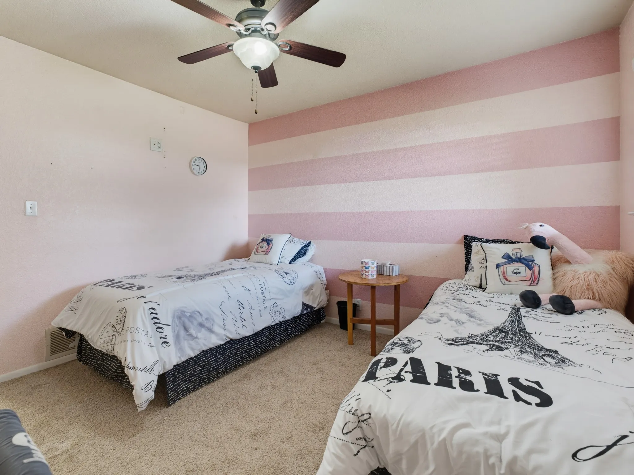 Single Family Residence For Sale in Montague County , 702 Preston Street, Bowie, Texas 76230, 3 Bedroom, 2 Bathroom, 2 Garage spaces, 1,676 Sqft, built in 1975, mls#21340412, Real Estate Agent in Bowie, Homes For Sale in Montague county, Homes For Sale in Bowie, Realtor in Bowie Texas, Real Estate Brokerage Independent Realty Texas, Luminita Cordes Realtor