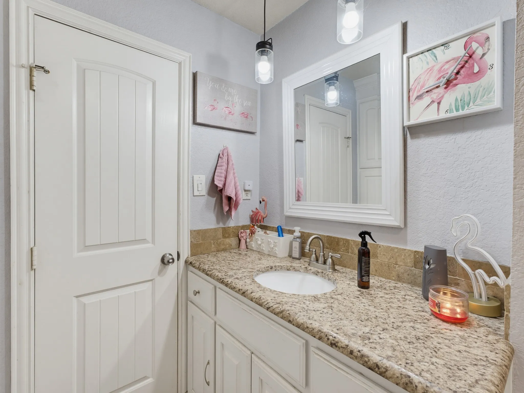 Single Family Residence For Sale in Montague County , 702 Preston Street, Bowie, Texas 76230, 3 Bedroom, 2 Bathroom, 2 Garage spaces, 1,676 Sqft, built in 1975, mls#21340412, Real Estate Agent in Bowie, Homes For Sale in Montague county, Homes For Sale in Bowie, Realtor in Bowie Texas, Real Estate Brokerage Independent Realty Texas, Luminita Cordes Realtor