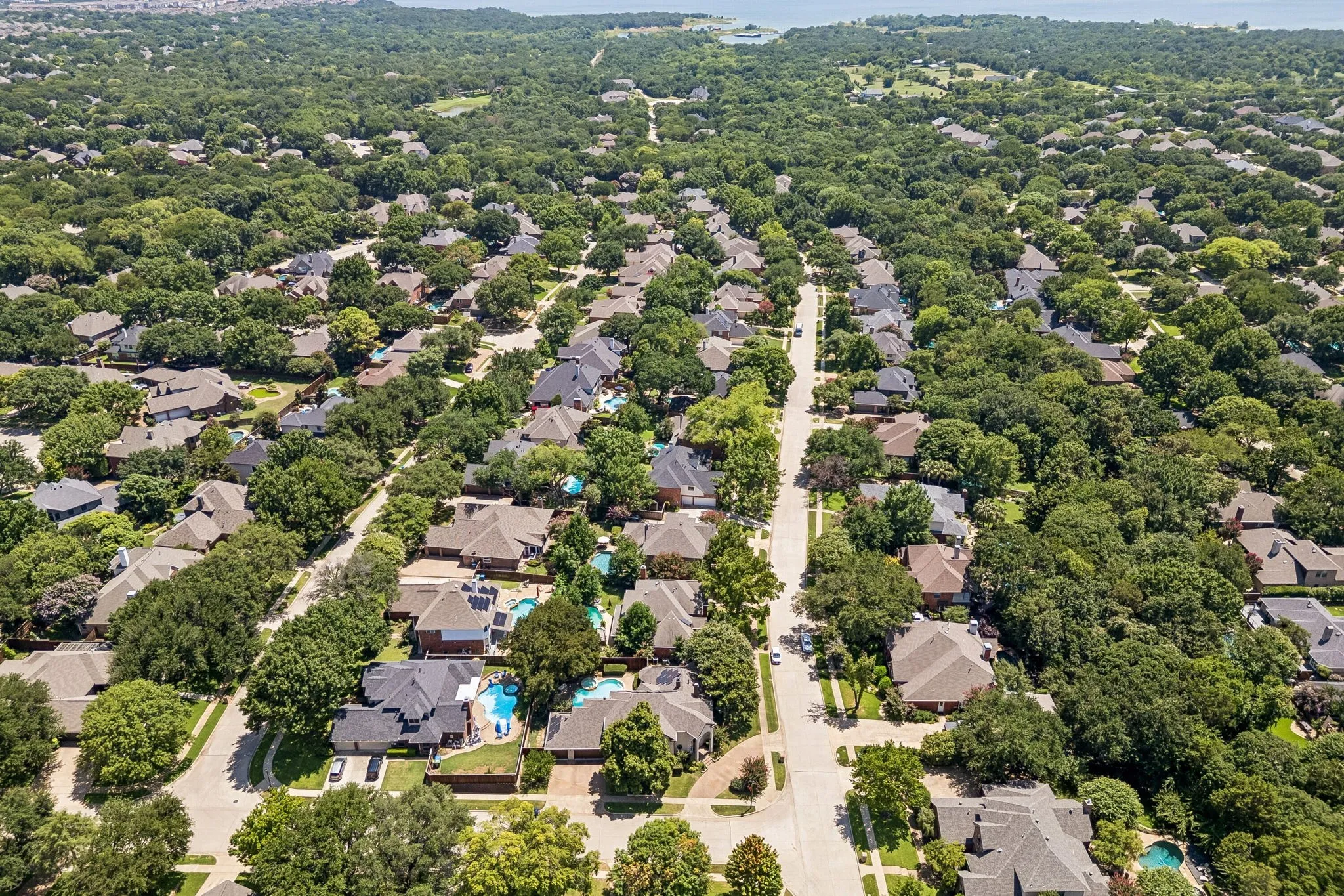 Aerial view of the neighborhood. Lake Grapevine is in the distance - just a mile away!