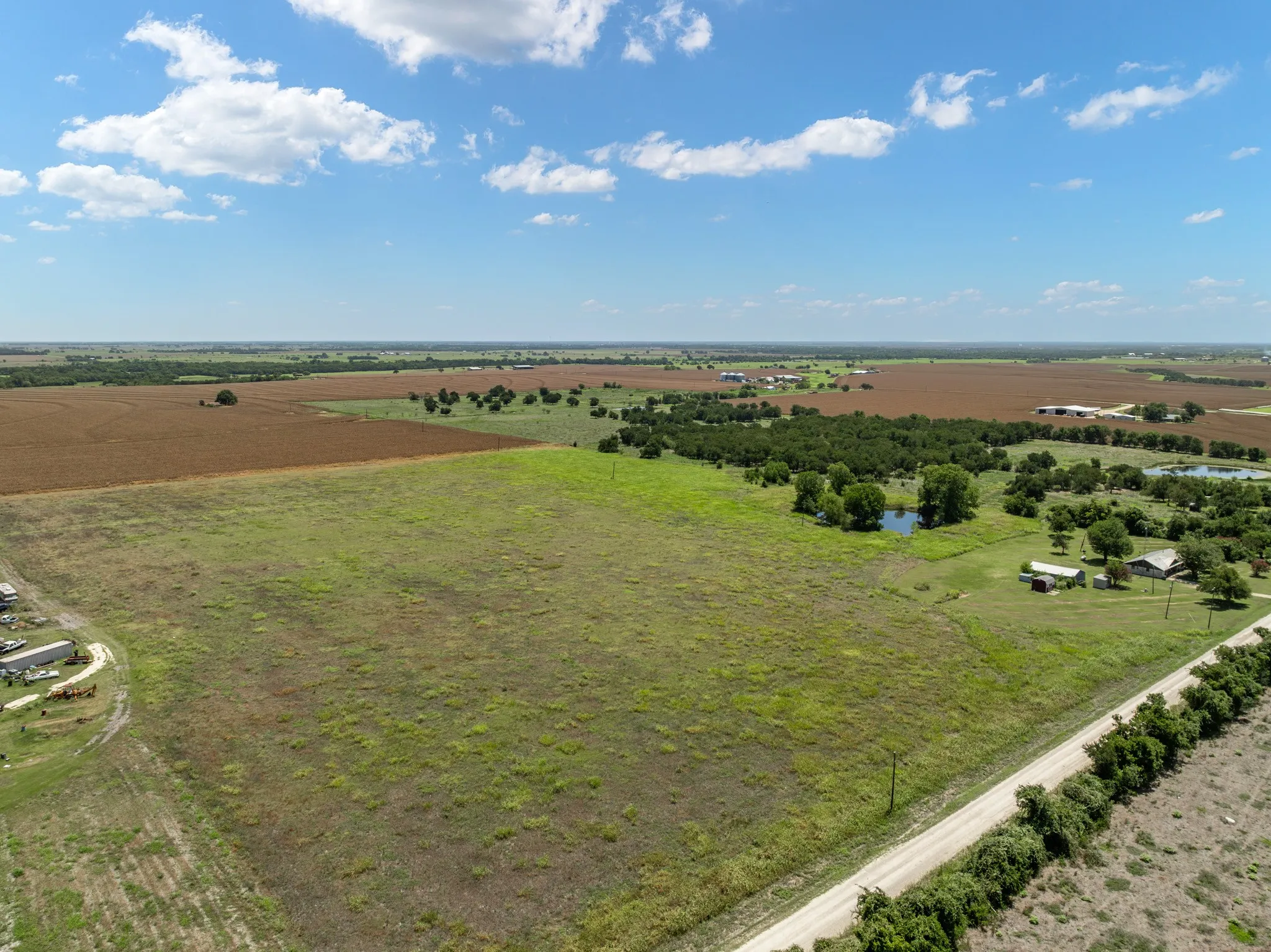 Single Family Residence For Sale in Falls County , 188 County Road 345, Rosebud, Texas 76570, 3 Bedroom, 2 Bathroom, 1 Garage spaces, 1,782 Sqft, built in 1977, Price $460,000, mls#21341289, Real Estate Agent in Rosebud, Homes For Sale in Falls county, Homes For Sale in Rosebud, Realtor in Rosebud Texas, Real Estate Brokerage Independent Realty Texas, Luminita Cordes Realtor