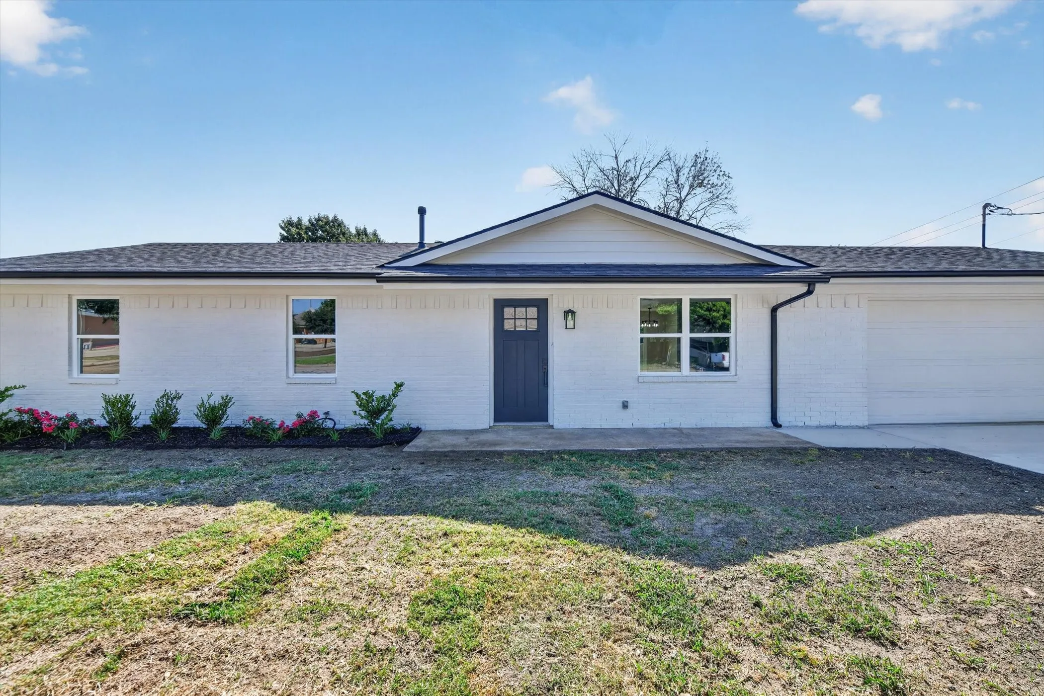 Single Family Residence For Sale in Denton County , 900 S 3rd Street, Sanger, Texas 76266, 3 Bedroom, 2 Bathroom, 2 Garage spaces, 1,100 Sqft, built in 1984, mls#21341216, Real Estate Agent in Sanger, Homes For Sale in Denton county, Homes For Sale in Sanger, Realtor in Sanger Texas, Real Estate Brokerage Independent Realty Texas, Luminita Cordes Realtor