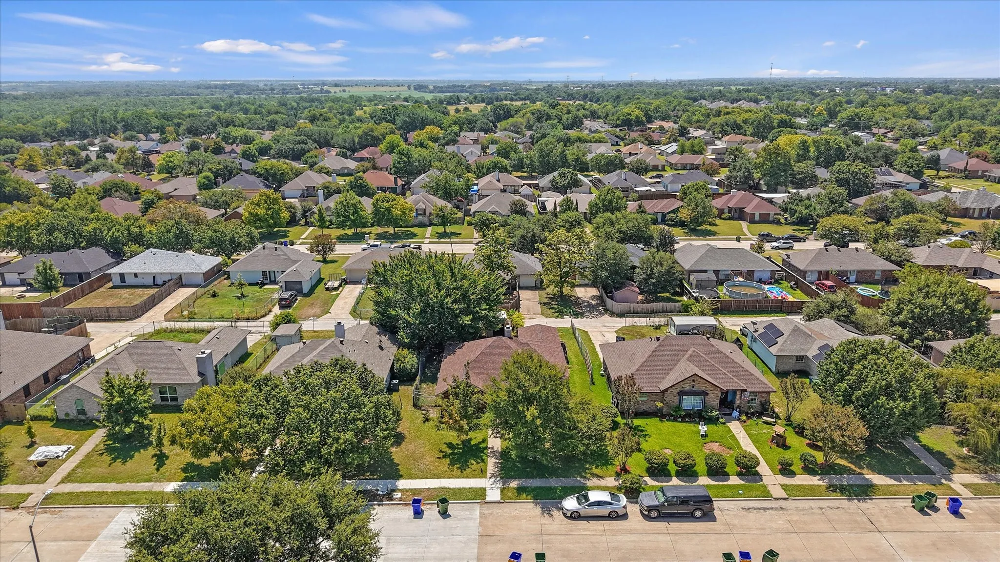 Single Family Residence For Sale in Dallas County , 1220 Brittany Way, Seagoville, Texas 75159, 3 Bedroom, 2 Bathroom, Garage spaces, 1,215 Sqft, built in 1998, mls#21337676, Real Estate Agent in Seagoville, Homes For Sale in Dallas county, Homes For Sale in Seagoville, Realtor in Seagoville Texas, Real Estate Brokerage Independent Realty Texas, Luminita Cordes Realtor