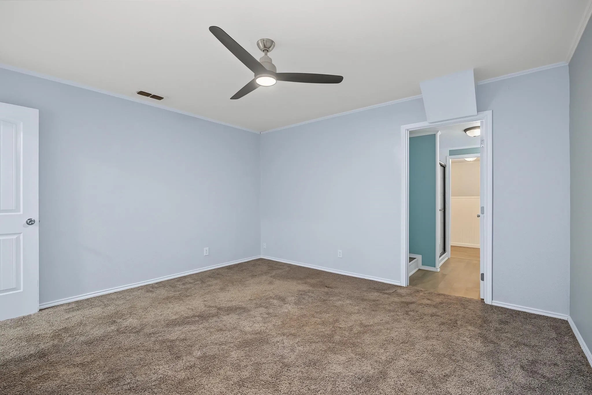 Single Family Residence For Sale in Fisher County , 611 N Richard Avenue, Rotan, Texas 79546, 2 Bedroom, 2 Bathroom, 1 Garage spaces, 1,336 Sqft, built in 1950, mls#21341283, Real Estate Agent in Rotan, Homes For Sale in Fisher county, Homes For Sale in Rotan, Realtor in Rotan Texas, Real Estate Brokerage Independent Realty Texas, Luminita Cordes Realtor