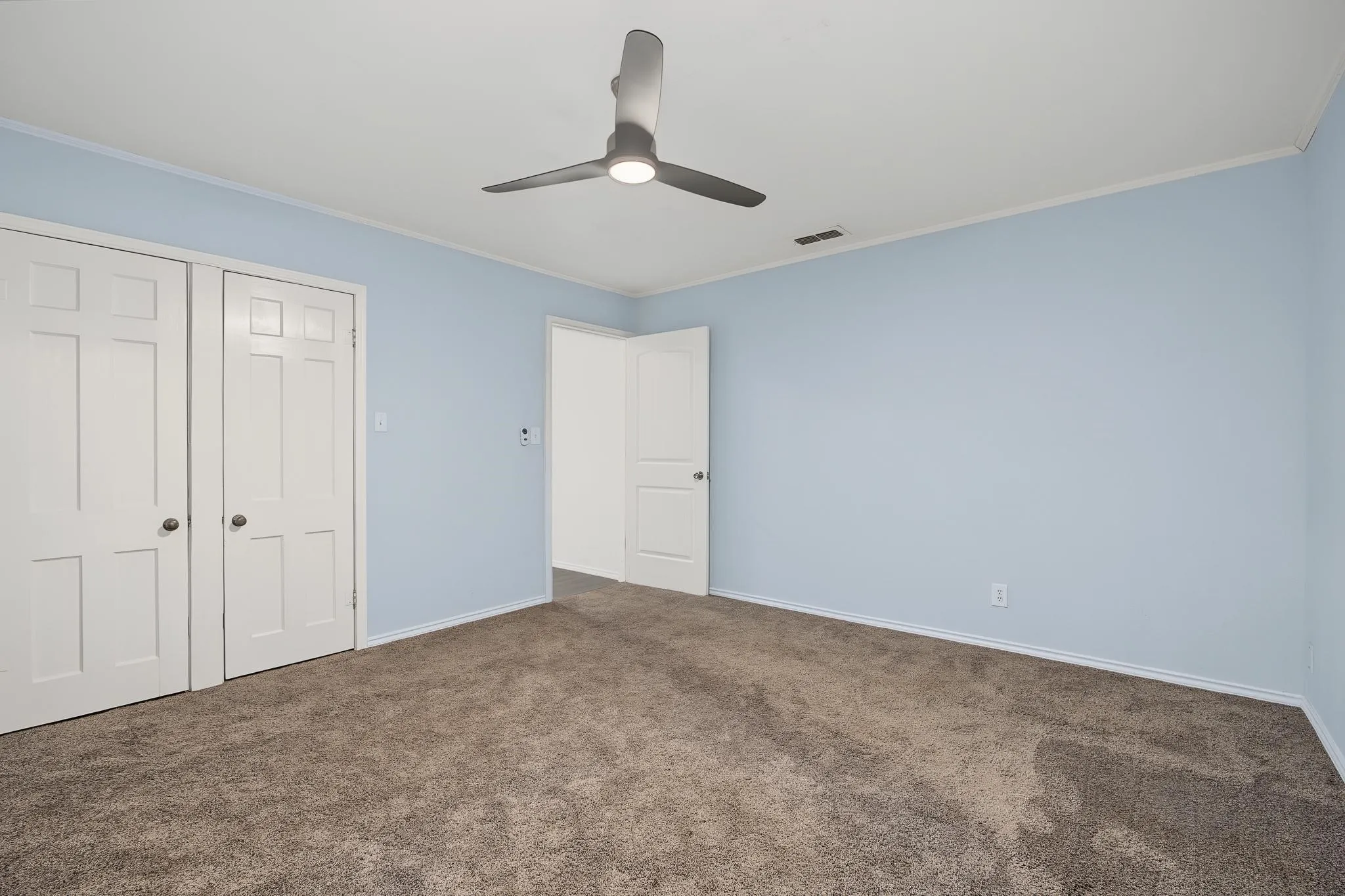 Single Family Residence For Sale in Fisher County , 611 N Richard Avenue, Rotan, Texas 79546, 2 Bedroom, 2 Bathroom, 1 Garage spaces, 1,336 Sqft, built in 1950, mls#21341283, Real Estate Agent in Rotan, Homes For Sale in Fisher county, Homes For Sale in Rotan, Realtor in Rotan Texas, Real Estate Brokerage Independent Realty Texas, Luminita Cordes Realtor