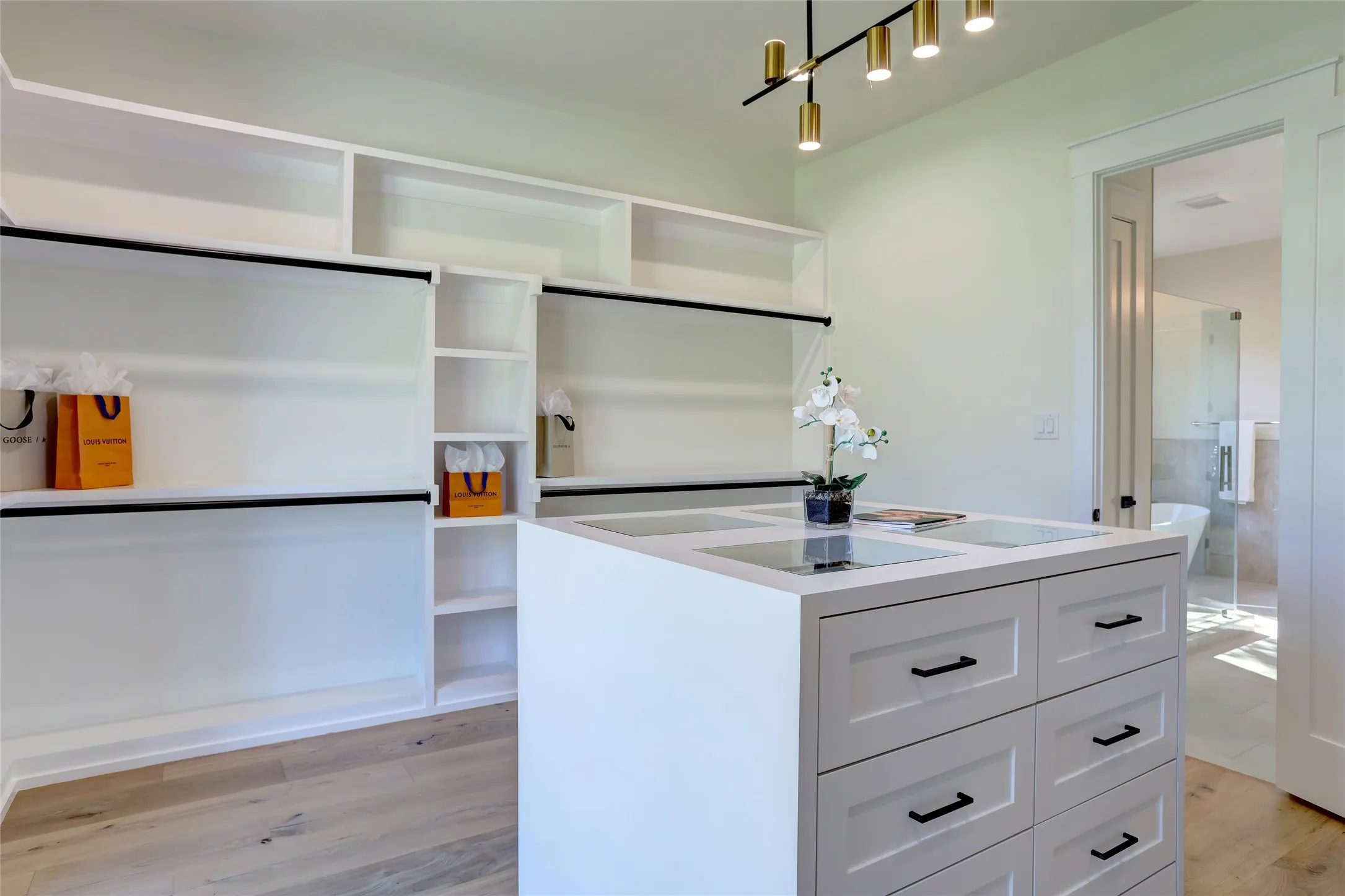 Single Family Residence For Sale in Dallas County , 4062 Valley Ridge Road, Dallas, Texas 75220, 5 Bedroom, 5 Bathroom, 2 Garage spaces, 4,697 Sqft, built in 2026, mls#21341305, Real Estate Agent in Dallas, Homes For Sale in Dallas county, Homes For Sale in Dallas, Realtor in Dallas Texas, Real Estate Brokerage Independent Realty Texas, Luminita Cordes Realtor
