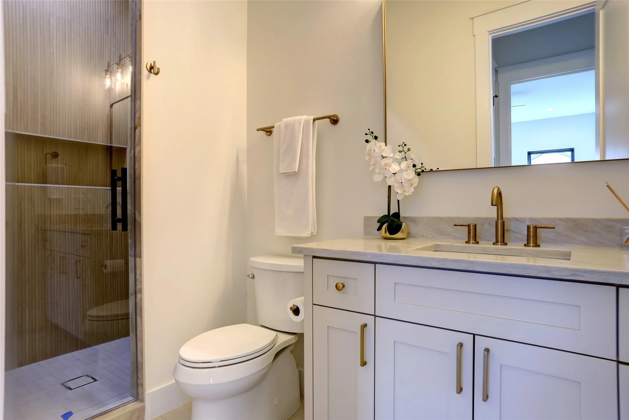 Single Family Residence For Sale in Dallas County , 4062 Valley Ridge Road, Dallas, Texas 75220, 5 Bedroom, 5 Bathroom, 2 Garage spaces, 4,697 Sqft, built in 2026, mls#21341305, Real Estate Agent in Dallas, Homes For Sale in Dallas county, Homes For Sale in Dallas, Realtor in Dallas Texas, Real Estate Brokerage Independent Realty Texas, Luminita Cordes Realtor
