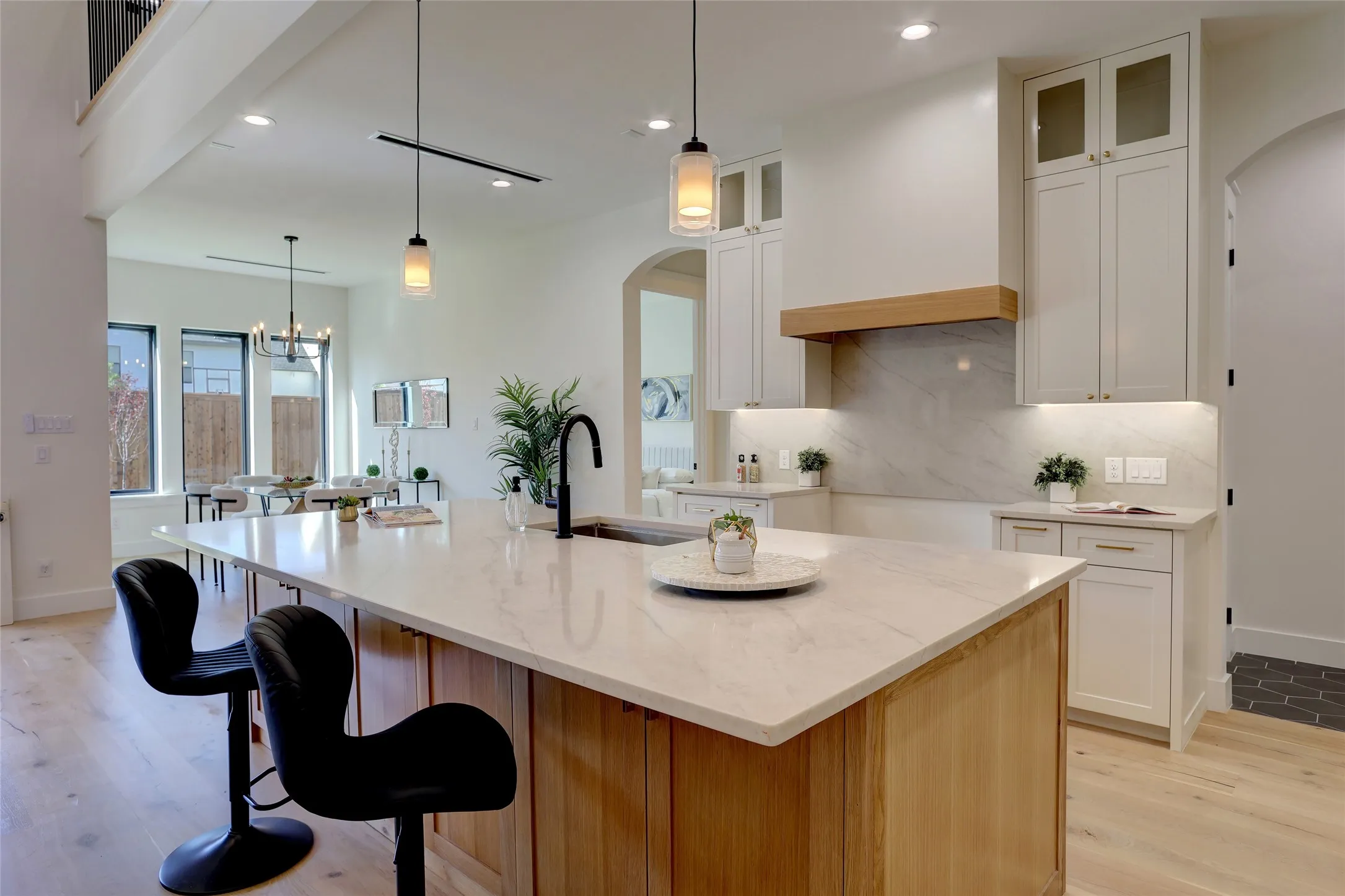 Single Family Residence For Sale in Dallas County , 4062 Valley Ridge Road, Dallas, Texas 75220, 5 Bedroom, 5 Bathroom, 2 Garage spaces, 4,697 Sqft, built in 2026, mls#21341305, Real Estate Agent in Dallas, Homes For Sale in Dallas county, Homes For Sale in Dallas, Realtor in Dallas Texas, Real Estate Brokerage Independent Realty Texas, Luminita Cordes Realtor