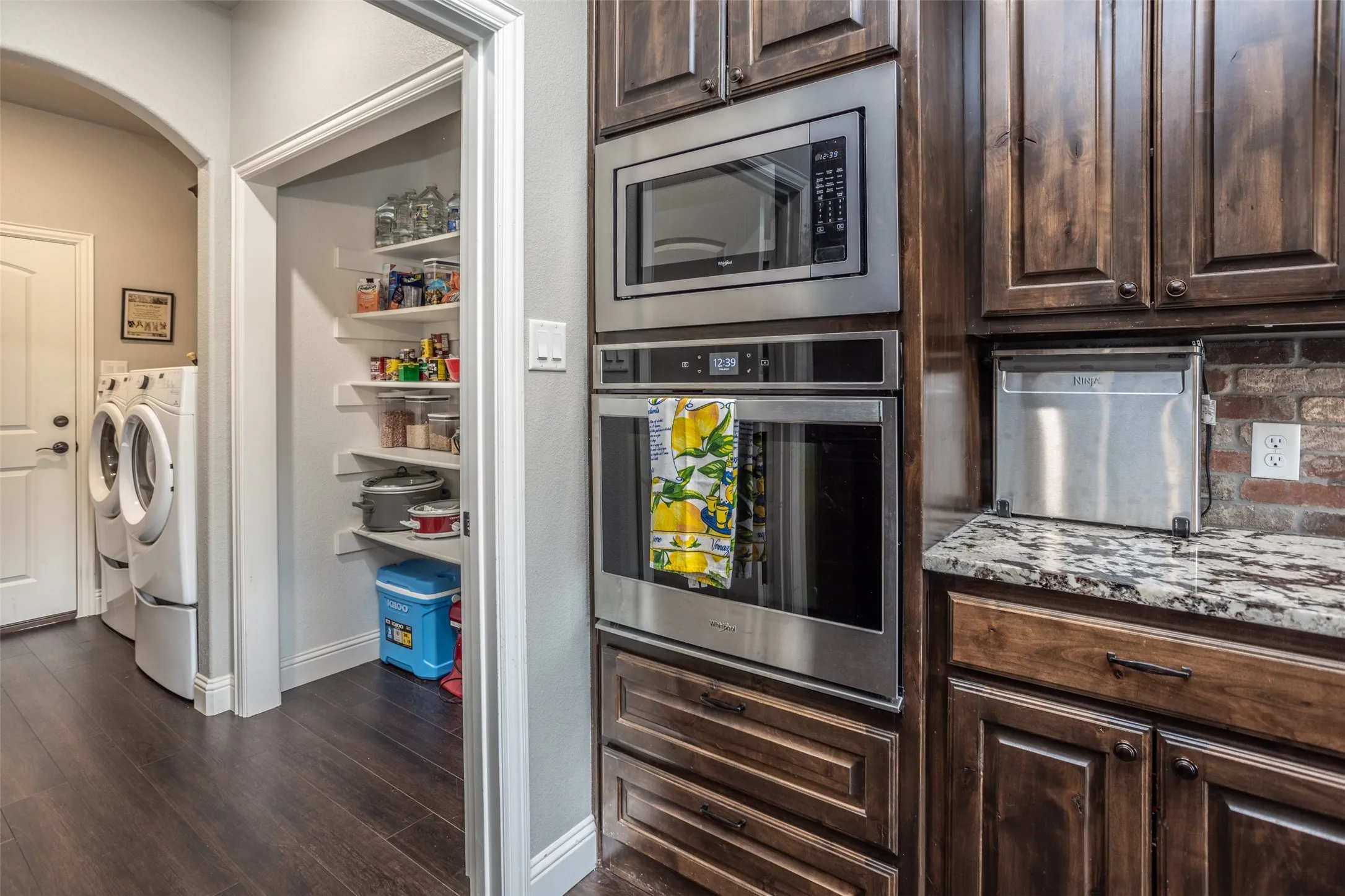 Single Family Residence For Sale in Cooke County , 110 E Iriquois Drive, Lake Kiowa, Texas 76240, 4 Bedroom, 2 Bathroom, 2 Garage spaces, 2,163 Sqft, built in 2019, mls#21339193, Real Estate Agent in Lake Kiowa, Homes For Sale in Cooke county, Homes For Sale in Lake Kiowa, Realtor in Lake Kiowa Texas, Real Estate Brokerage Independent Realty Texas, Luminita Cordes Realtor
