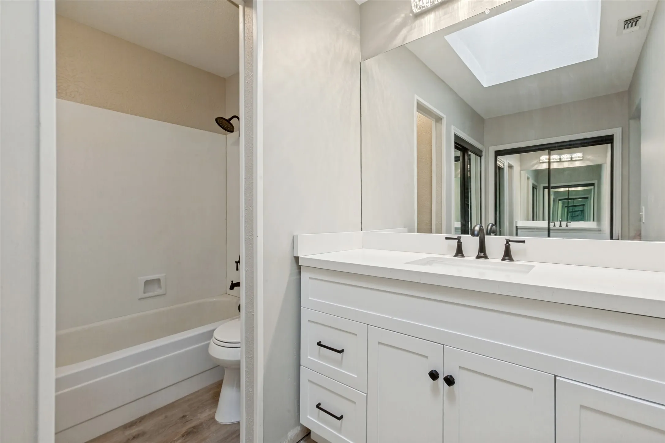 Single Family Residence For Sale in Collin County , 4308 Denver Drive, Plano, Texas 75093, 4 Bedroom, 2 Bathroom, 2 Garage spaces, 1,945 Sqft, built in 1982, mls#21340809, Real Estate Agent in Plano, Homes For Sale in Collin county, Homes For Sale in Plano, Realtor in Plano Texas, Real Estate Brokerage Independent Realty Texas, Luminita Cordes Realtor