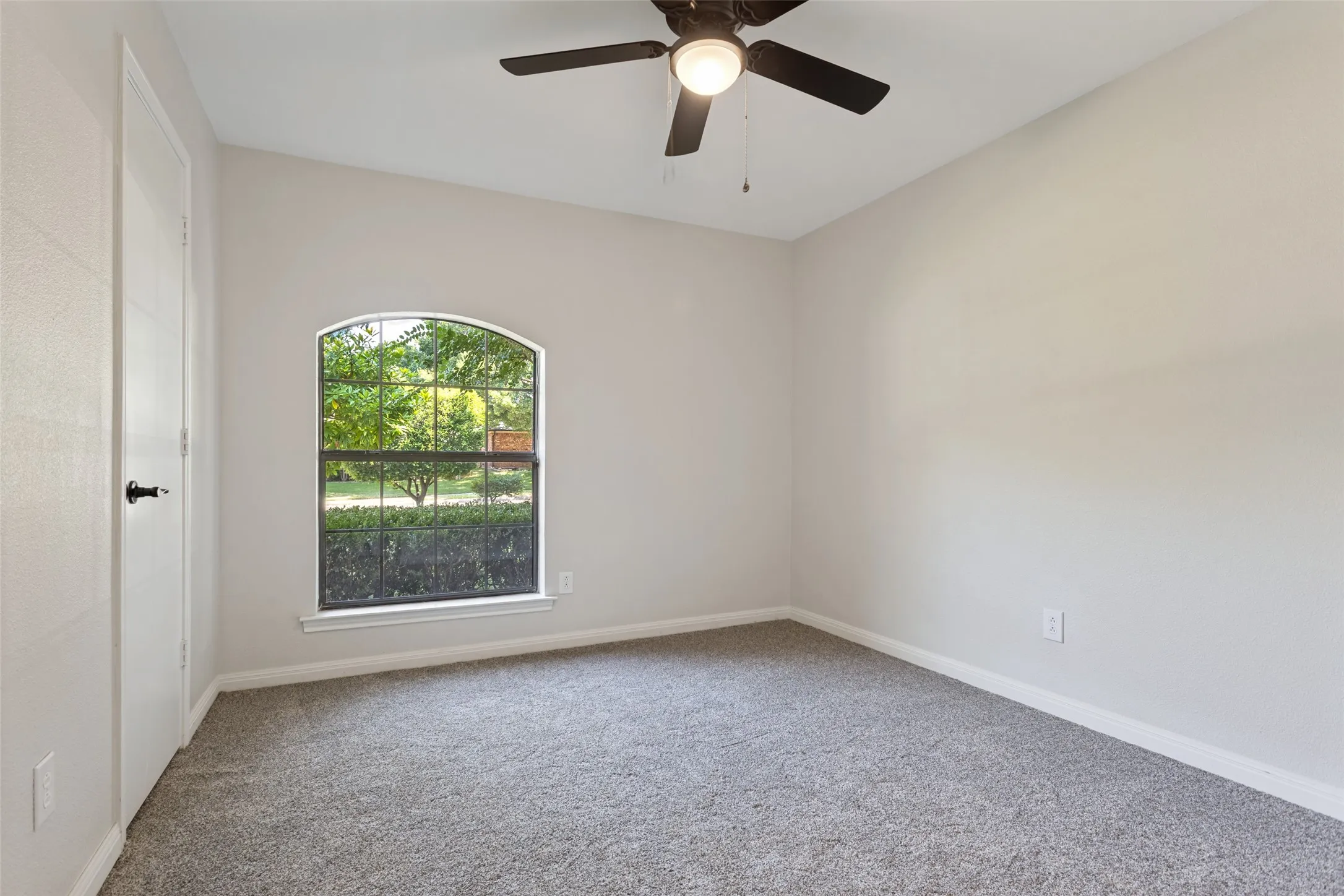 Single Family Residence For Sale in Collin County , 4308 Denver Drive, Plano, Texas 75093, 4 Bedroom, 2 Bathroom, 2 Garage spaces, 1,945 Sqft, built in 1982, mls#21340809, Real Estate Agent in Plano, Homes For Sale in Collin county, Homes For Sale in Plano, Realtor in Plano Texas, Real Estate Brokerage Independent Realty Texas, Luminita Cordes Realtor