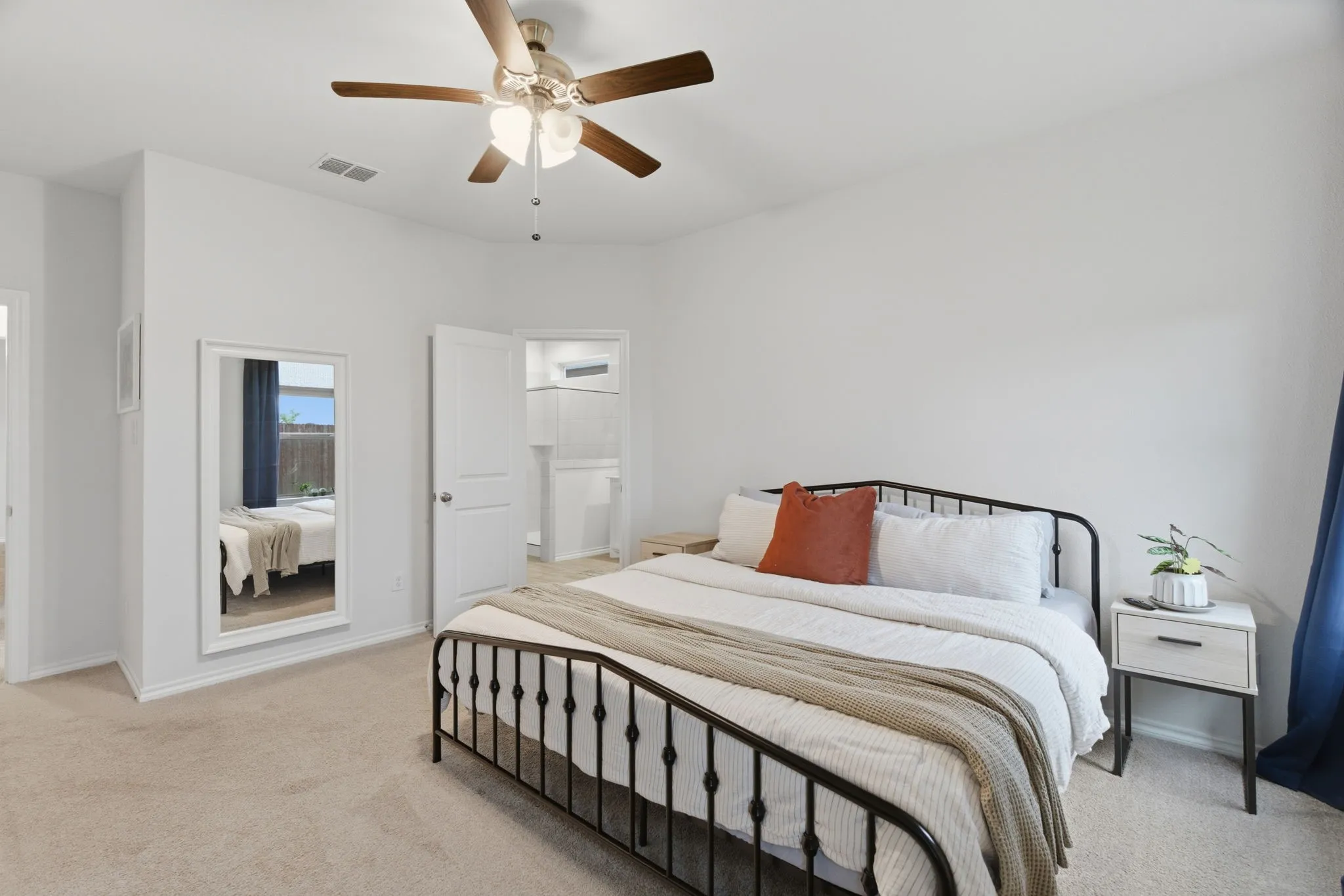 Single Family Residence For Rent in Denton County , 1017 King Street, Aubrey, Texas 76227, 3 Bedroom, 3 Bathroom, 2 Garage spaces, 2,120 Sqft, built in 2023, mls#21341313, Real Estate Agent in Aubrey, Homes For Rent in Denton county, Homes For Rent in Aubrey, Realtor in Aubrey Texas, Real Estate Brokerage Independent Realty Texas, Luminita Cordes Realtor