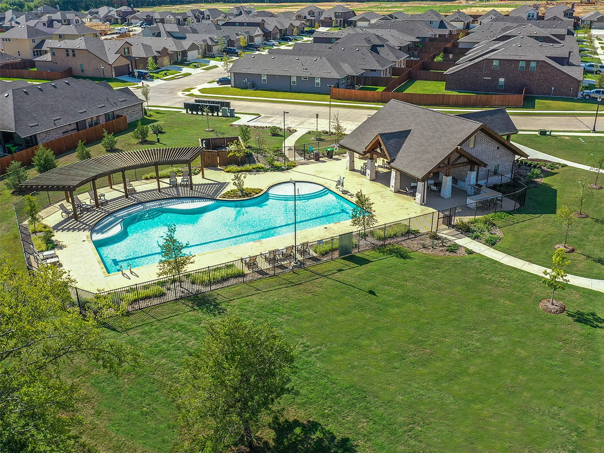 Single Family Residence For Rent in Denton County , 1017 King Street, Aubrey, Texas 76227, 3 Bedroom, 3 Bathroom, 2 Garage spaces, 2,120 Sqft, built in 2023, mls#21341313, Real Estate Agent in Aubrey, Homes For Rent in Denton county, Homes For Rent in Aubrey, Realtor in Aubrey Texas, Real Estate Brokerage Independent Realty Texas, Luminita Cordes Realtor