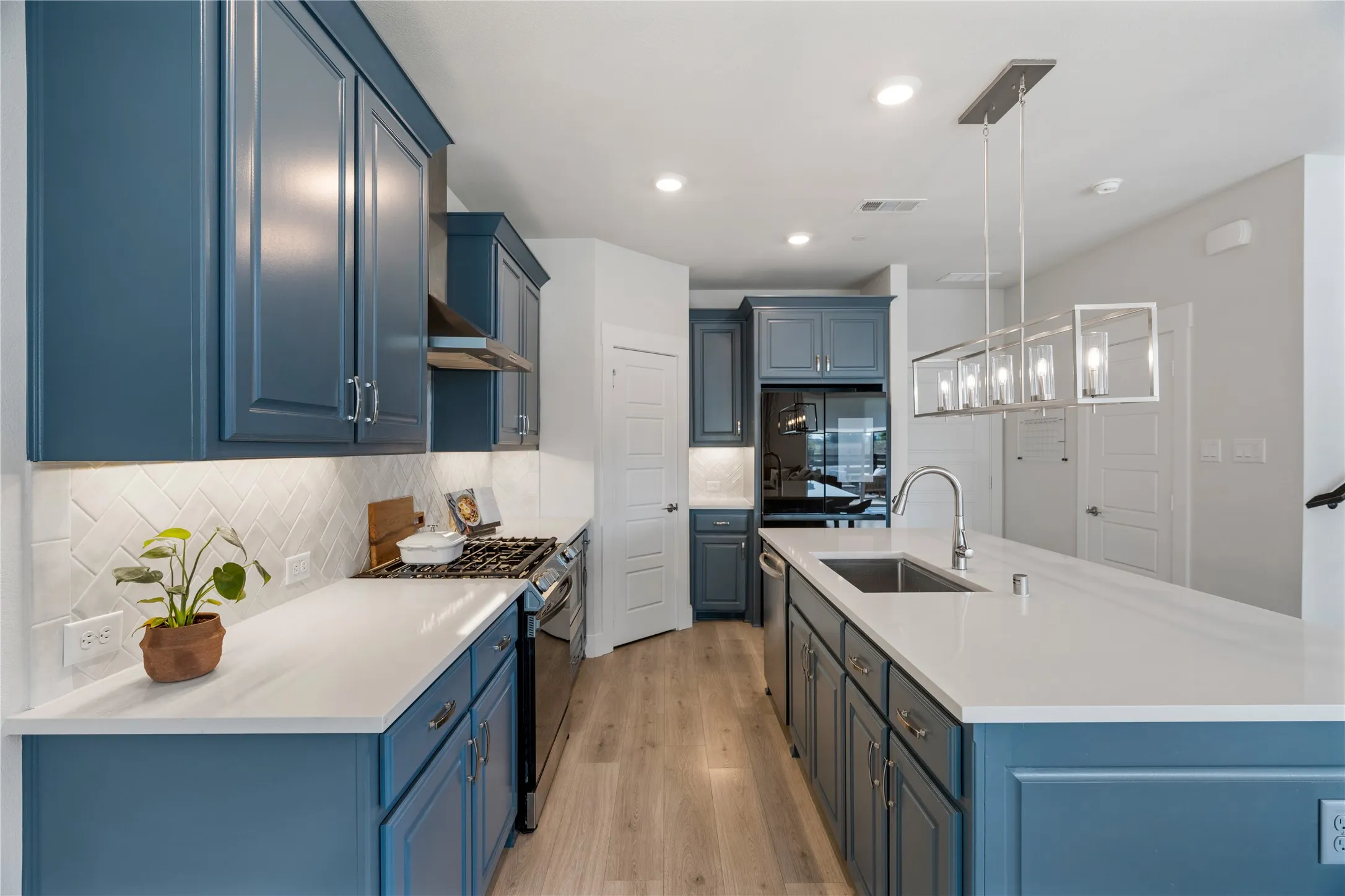 Townhouse For Rent in Denton County , 761 Cavitt Court, Prosper, Texas 75078, 3 Bedrooms, 3 Bathrooms, 2 Garage spaces, 1,815 Sqft, built in 2022, Price $3,250, mls#21341312, Real Estate Agent in Prosper, Homes For Rent in Denton county, Homes For Rent in Prosper, Realtor in Prosper Texas, Real Estate Brokerage Independent Realty Texas, Luminita Cordes Realtor